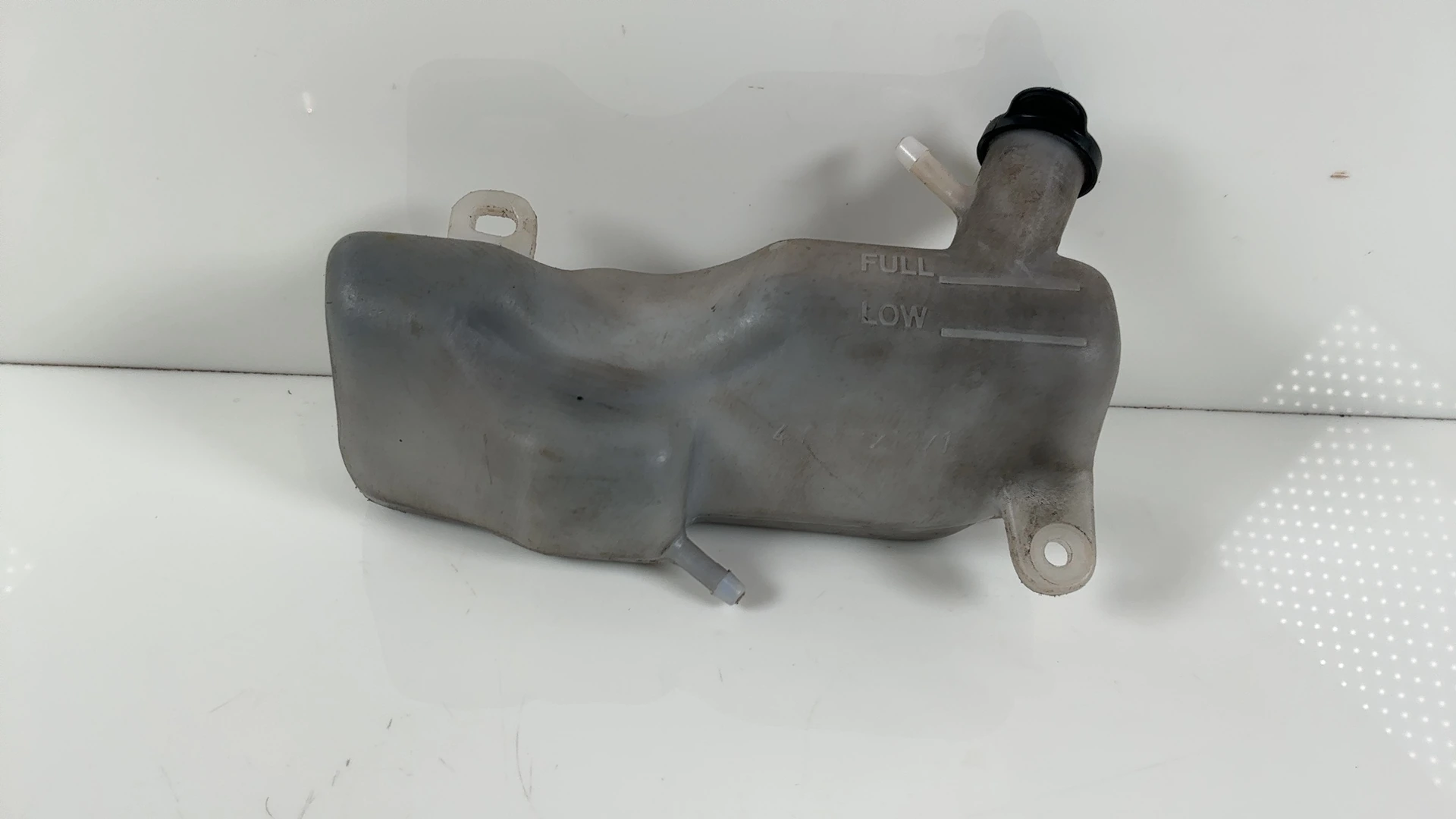 Yamaha Fazer FZS600 600cc Coolant Overflow Reservoir Tank 1998-2003 4YR-21871-00