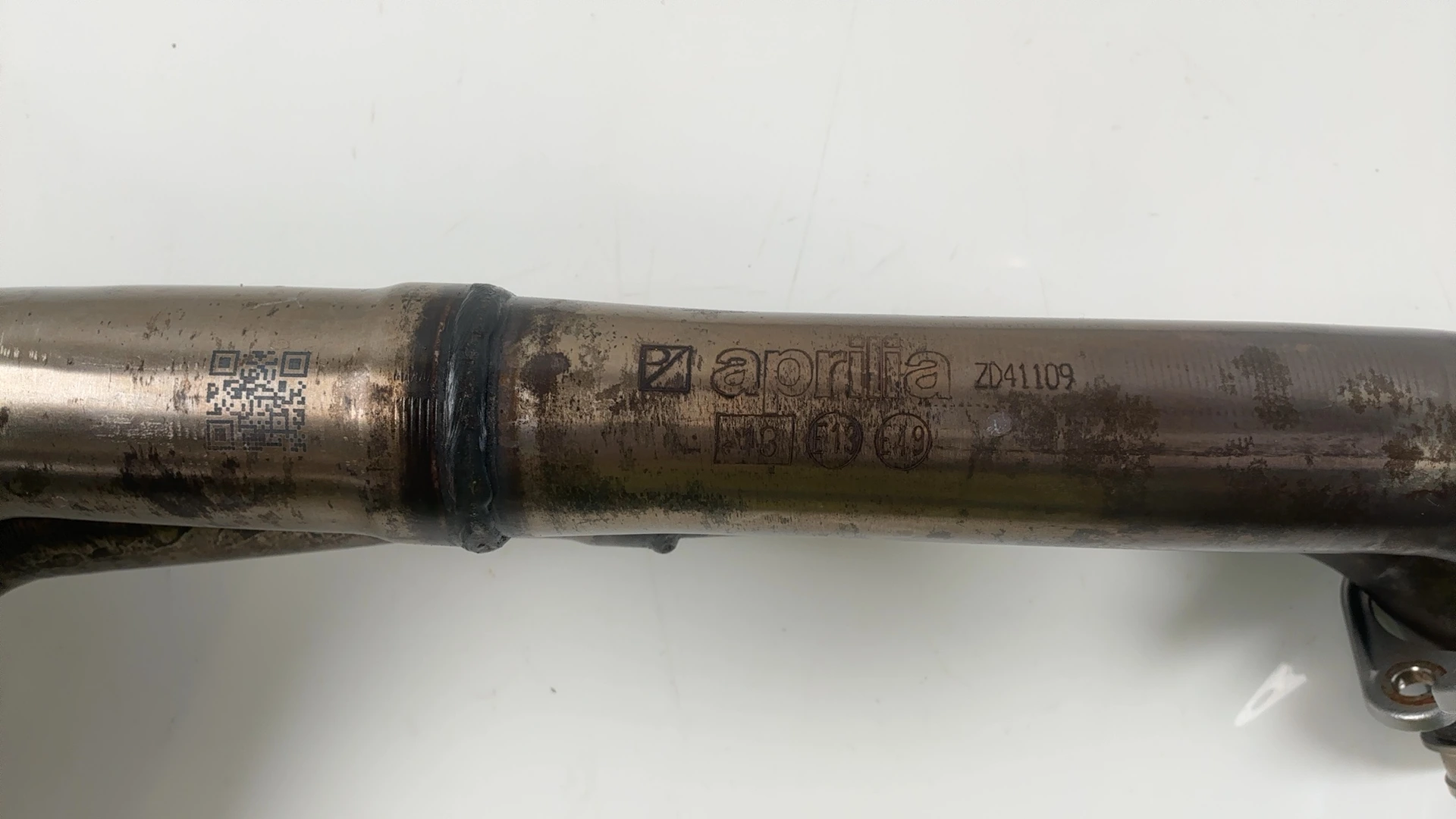 Aprilia RSV4 Tuono V4 1100 Exhaust Header Pipe 2021-2026 OEM 2B012374 - Image 4