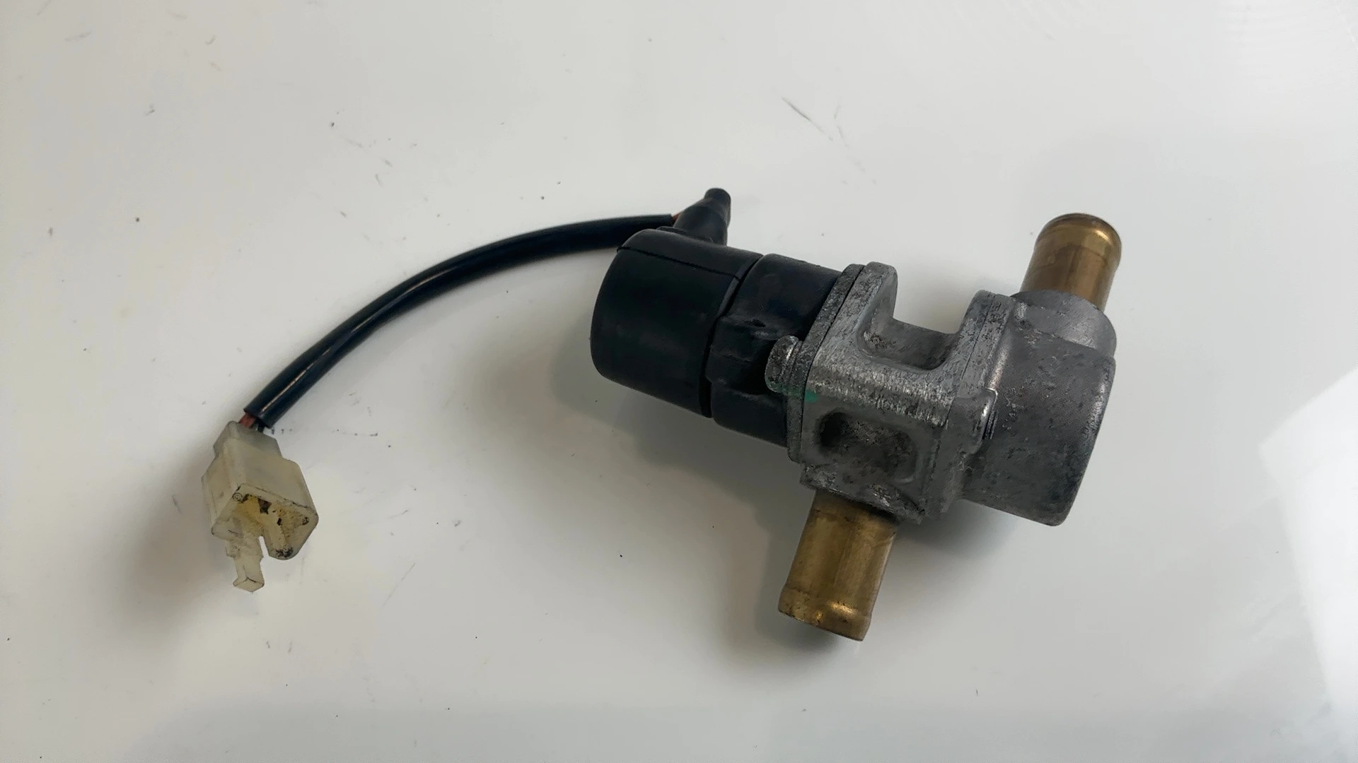 Triumph Sprint ST 1050 1050CC Air Cut Off Valve 2005-2011 OEM T1250400 - Image 6