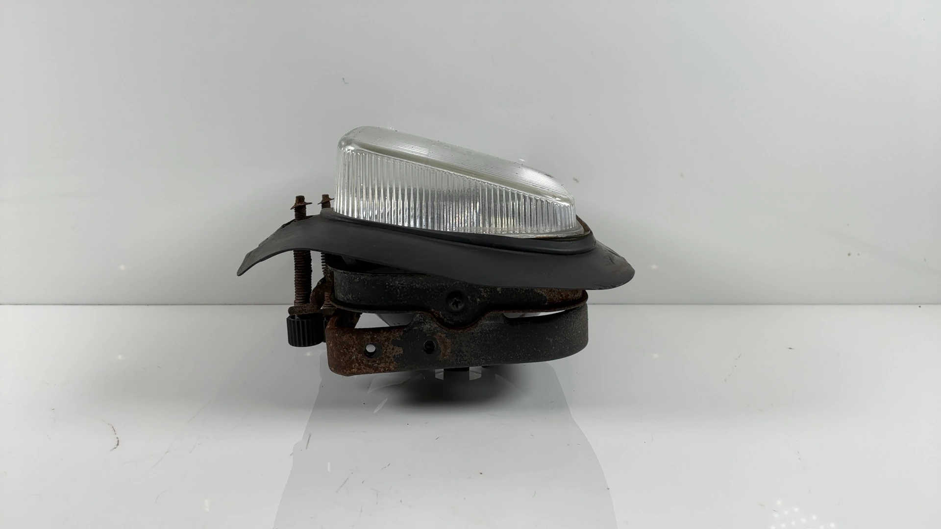 Suzuki GSX550E GSX550 550cc Headlight 1982-1986 OEM 35100-43431-999 - Image 5