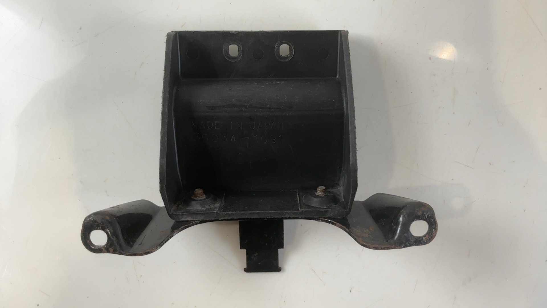 Kawasaki GPz1100 ZX1100 1100cc Rear Fender Reinforce 1983-1985 OEM 35034-1091 - Image 1