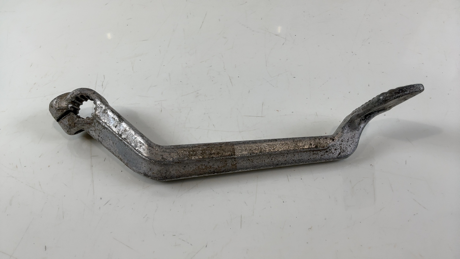 Suzuki GS550ES GSX550ES 550cc Rear Brake Pedal Lever 1983-1984 OEM 43111-43401 - Image 3
