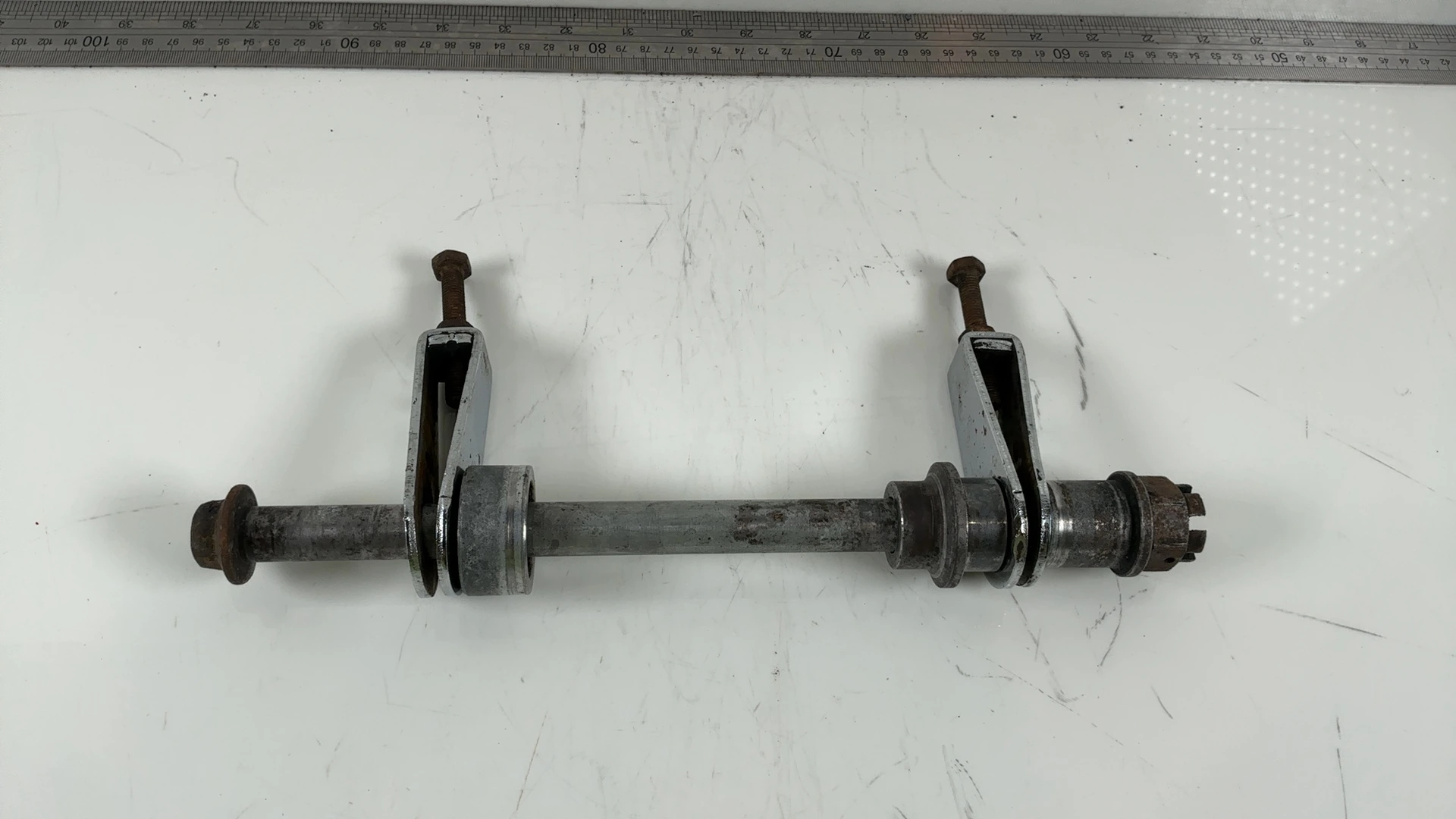Kawasaki GPz750 ZX750A 750cc Rear Wheel Axle 1983-1985 OEM 41068-1126 - Image 2