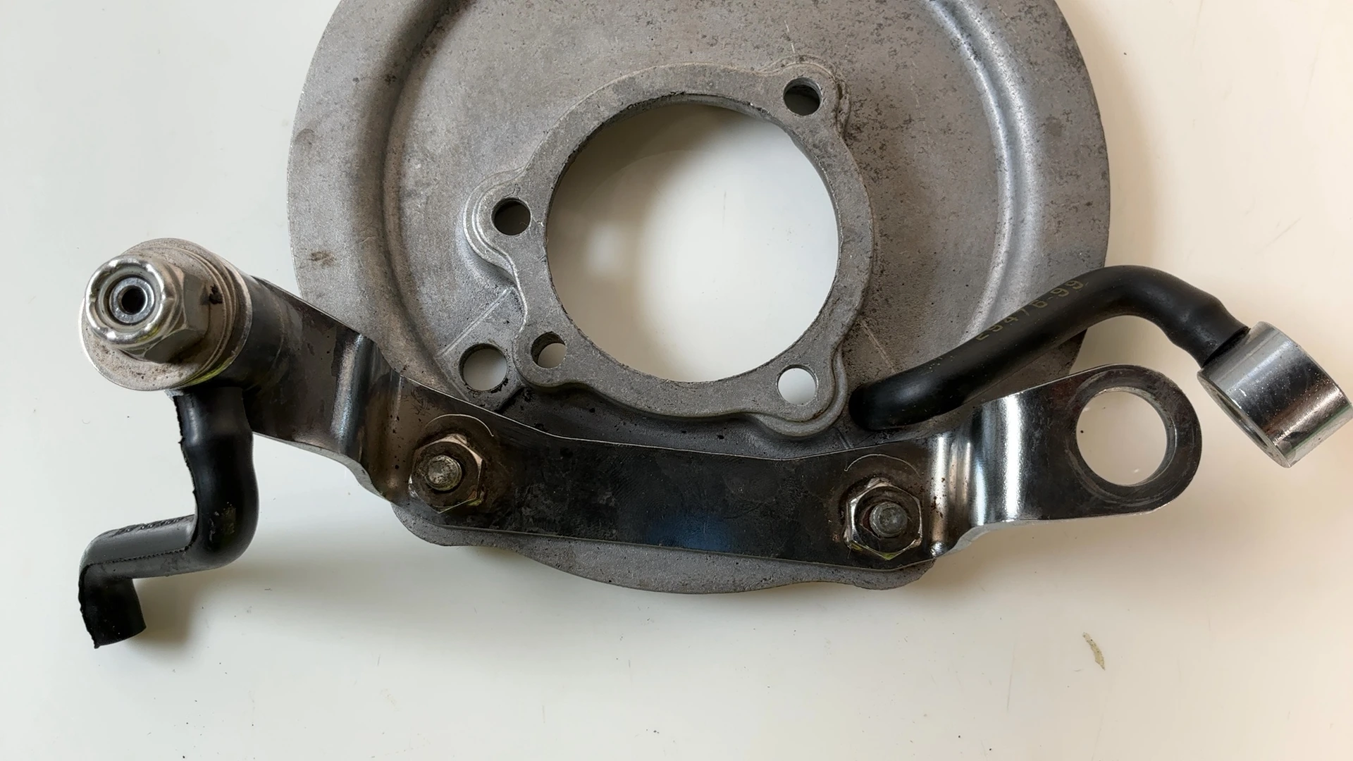 Harley Electra Glide FLHTC 1584 Air Cleaner Backing Plate 2002-07 OEM 29478-05A - Image 5