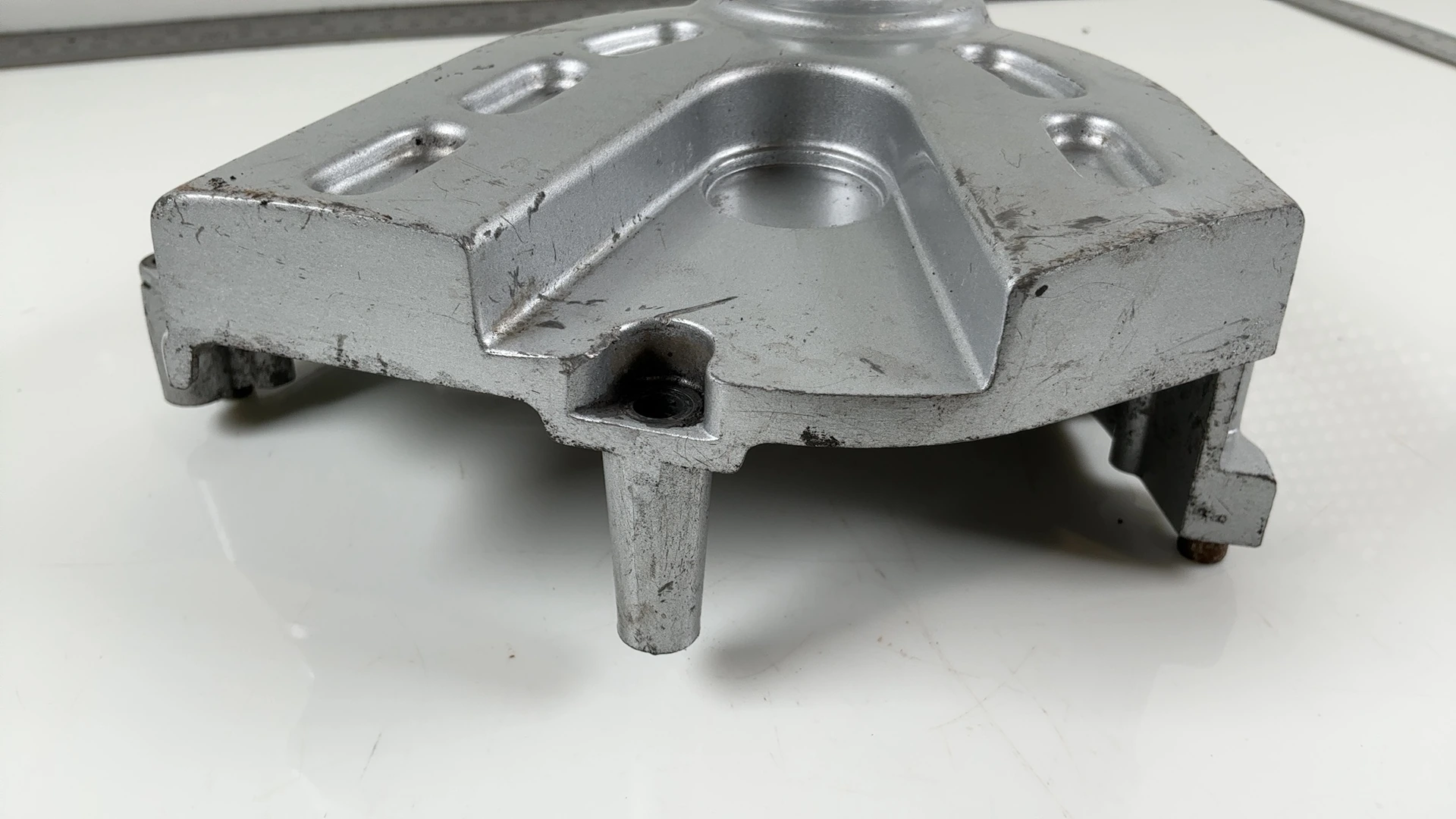 Yamaha FZR600 FZR600R 600 cc Front Drive Sprocket Cover 1989-99 2TK-15411-00-00 - Image 5