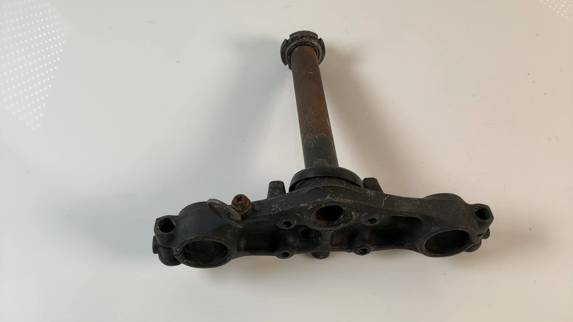 Suzuki TS100 TS100ER 100 Enduro Lower Triple Tree Stem 1980 1981 OEM 51410-48530 - Image 2
