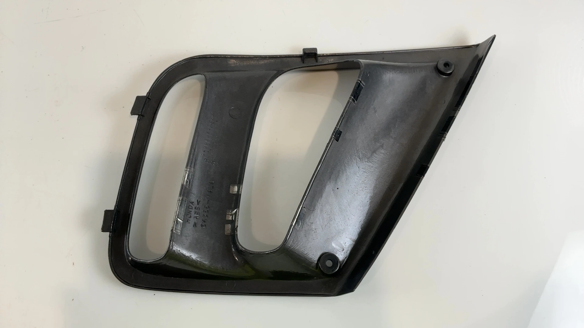 Honda CBR600F F3 PC31 600 CC Left Fairing Insert Vent 1995-98 OEM 64355-MALA-A00 - Image 2