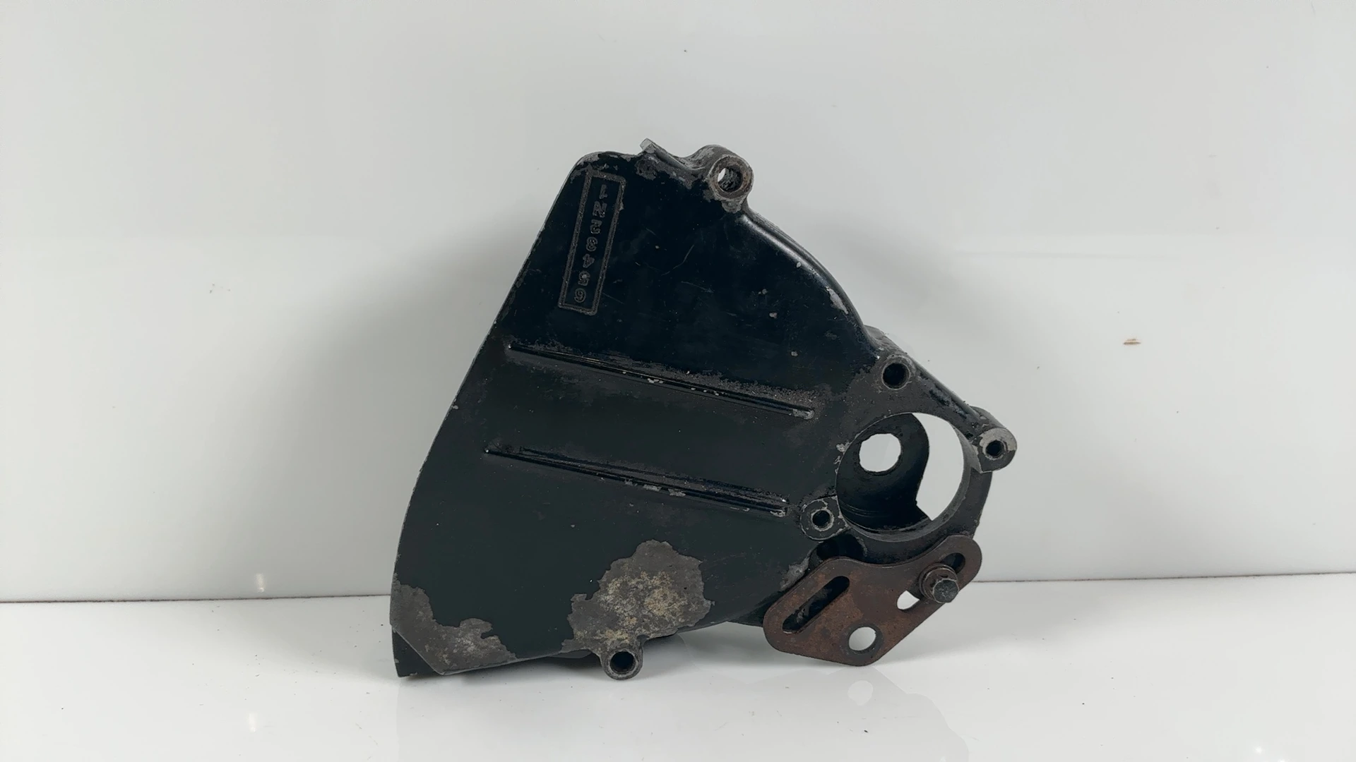 Kawasaki GPX750R ZX750F 750cc Engine Sprocket Cover 1986-1989 OEM 14026-1144 - Image 1