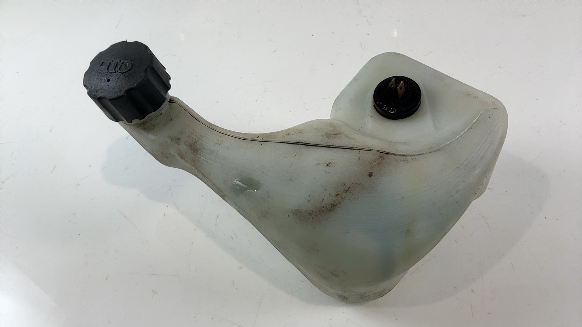 Honda Vision NE50 50cc Engine Oil Tank 1985-1994 OEM 55100-GN5-910