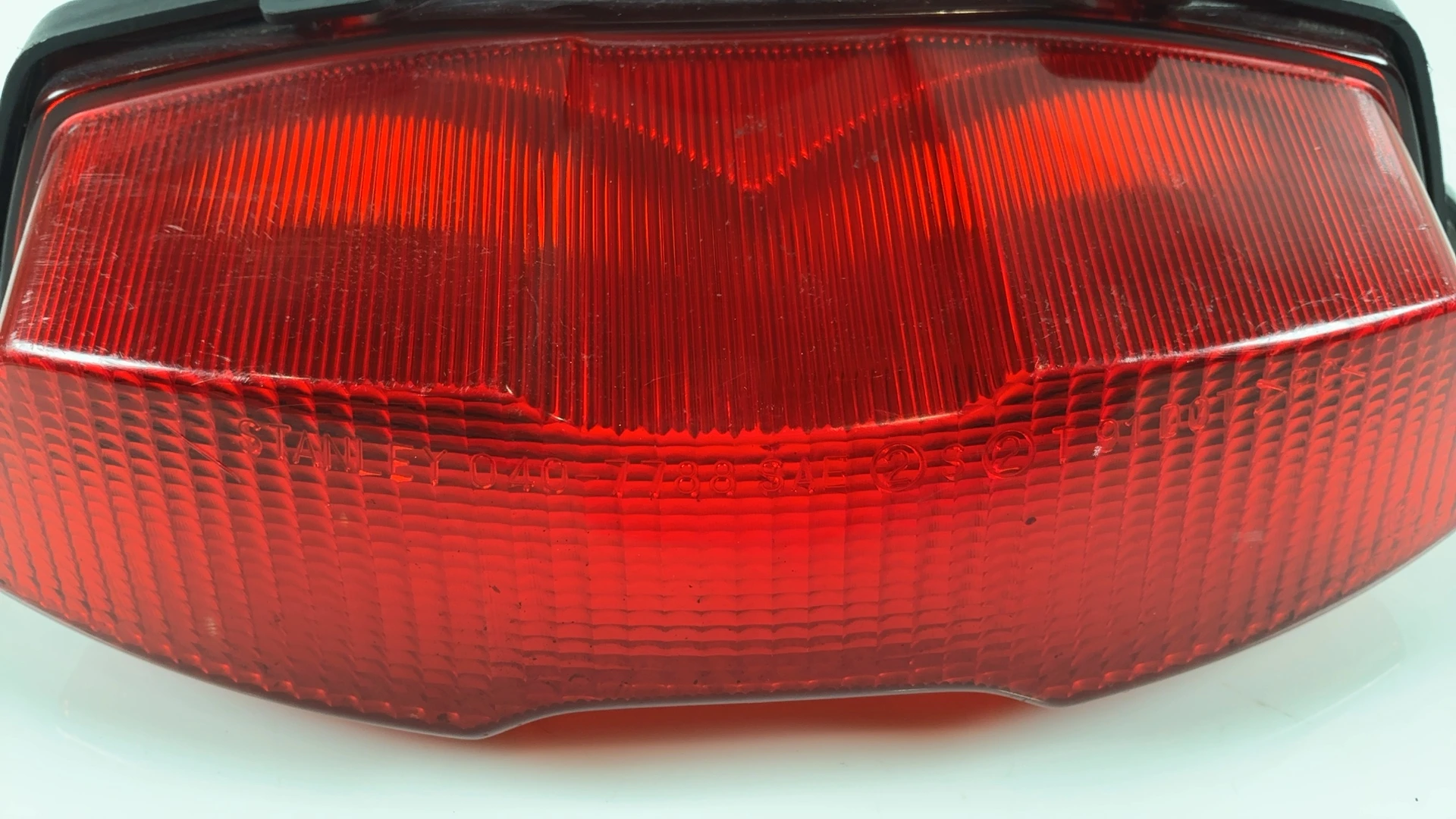 KAWASAKI NINJA ZX9R 900 CC REAR TAIL BRAKE LIGHT 1994-1997 OEM 23025-1238 - Image 6