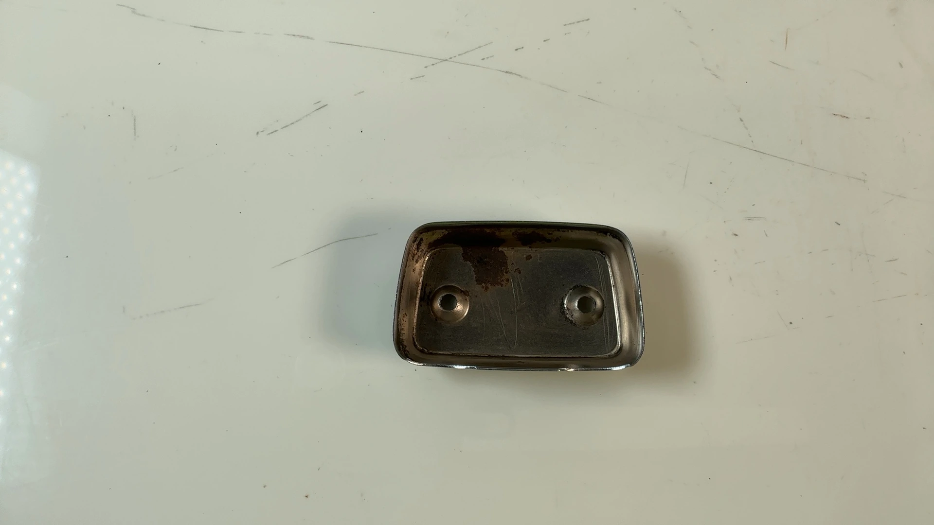 Suzuki GSX1100 GS1100 Cylinder Head Side Cap Cover 1980-1983 OEM 11174-49221 - Image 2