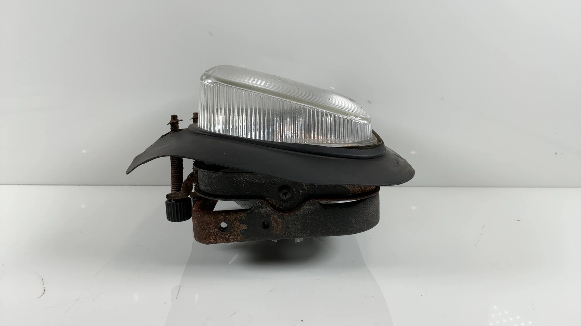 Suzuki GSX550E GSX550 550cc Headlight 1982-1986 OEM 35100-43431-999 - Image 6