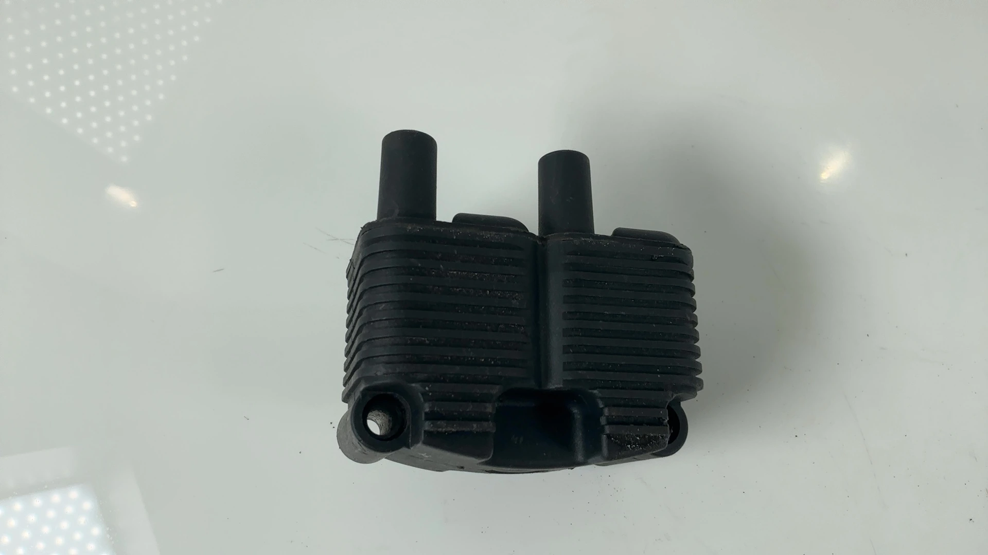 Harley Sportster XL 883 Ignition Coil 2004-2006 OEM 31655-99 - Image 4