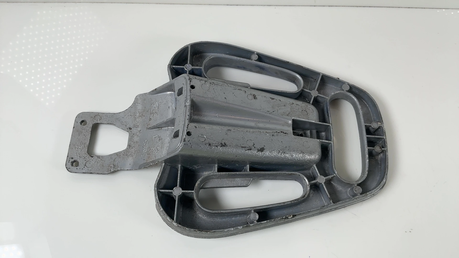 Vespa ET4 ET2 50 125 150 Rear Grab Handle Luggage Carrier Rack 1996-2006 573633 - Image 4