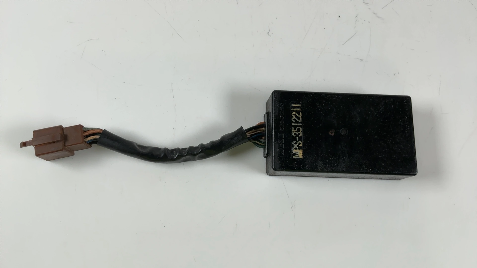 Honda VF750S Sabre V45 750 Turn Signal Canceling Unit 1982-85 OEM 35220-MB0-000