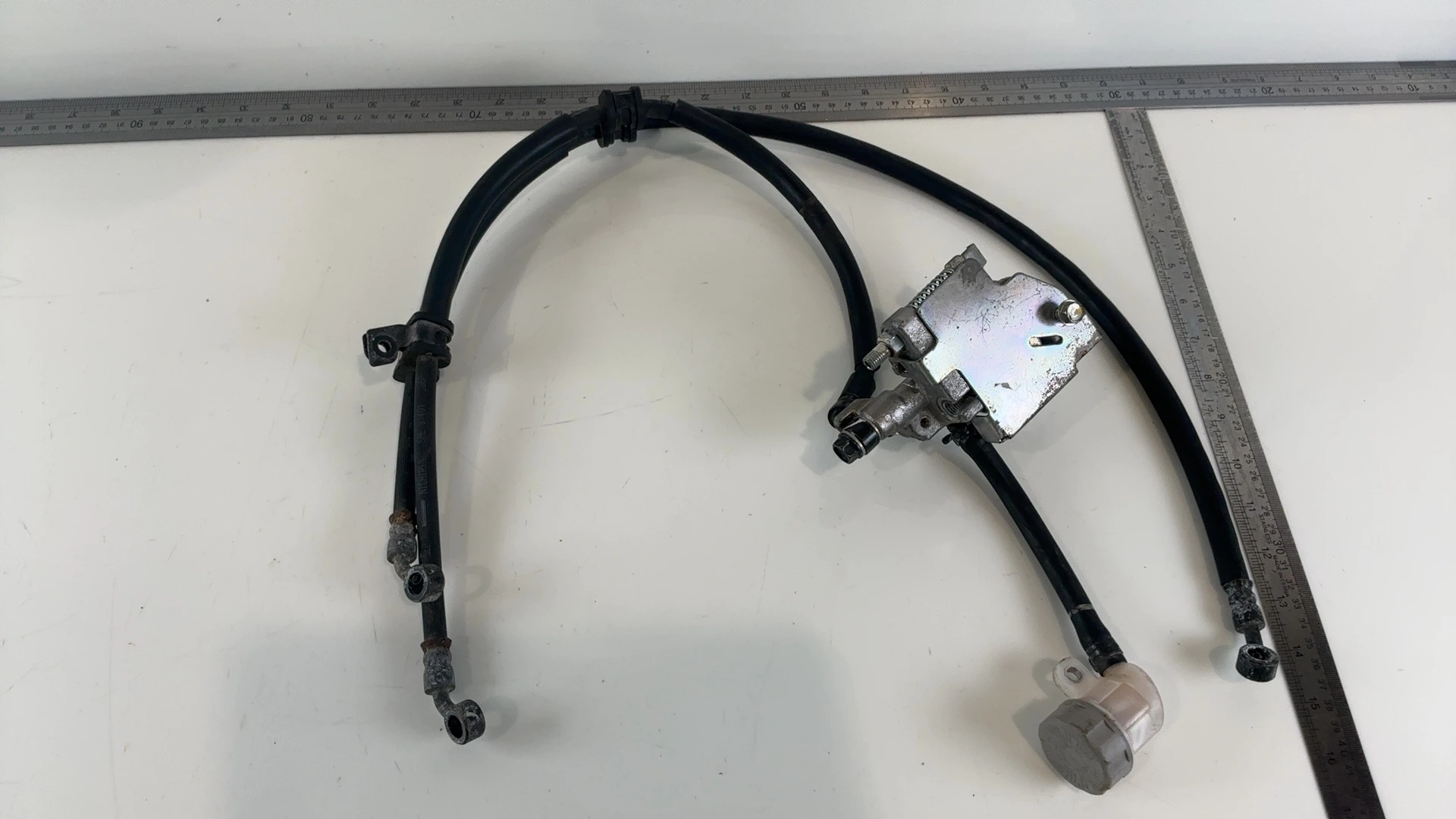 Honda Vision NSC110 110cc Rear Brake Master Cylinder 2011-2021 OEM 43510-KZL-931 - Image 5
