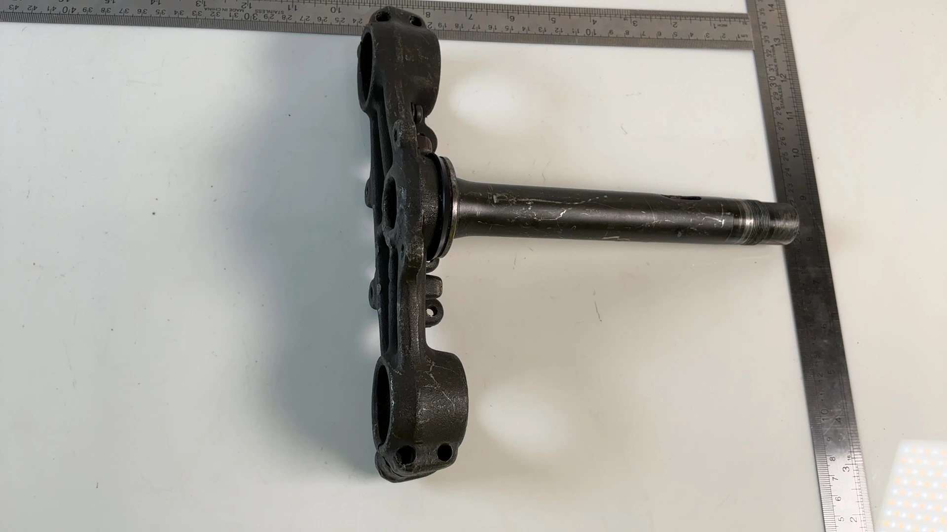 Yamaha DT125 DT80 10V 125cc Lower Fork Bridge Yoke 1982-1990 OEM 10V-23340-30-90 - Image 4