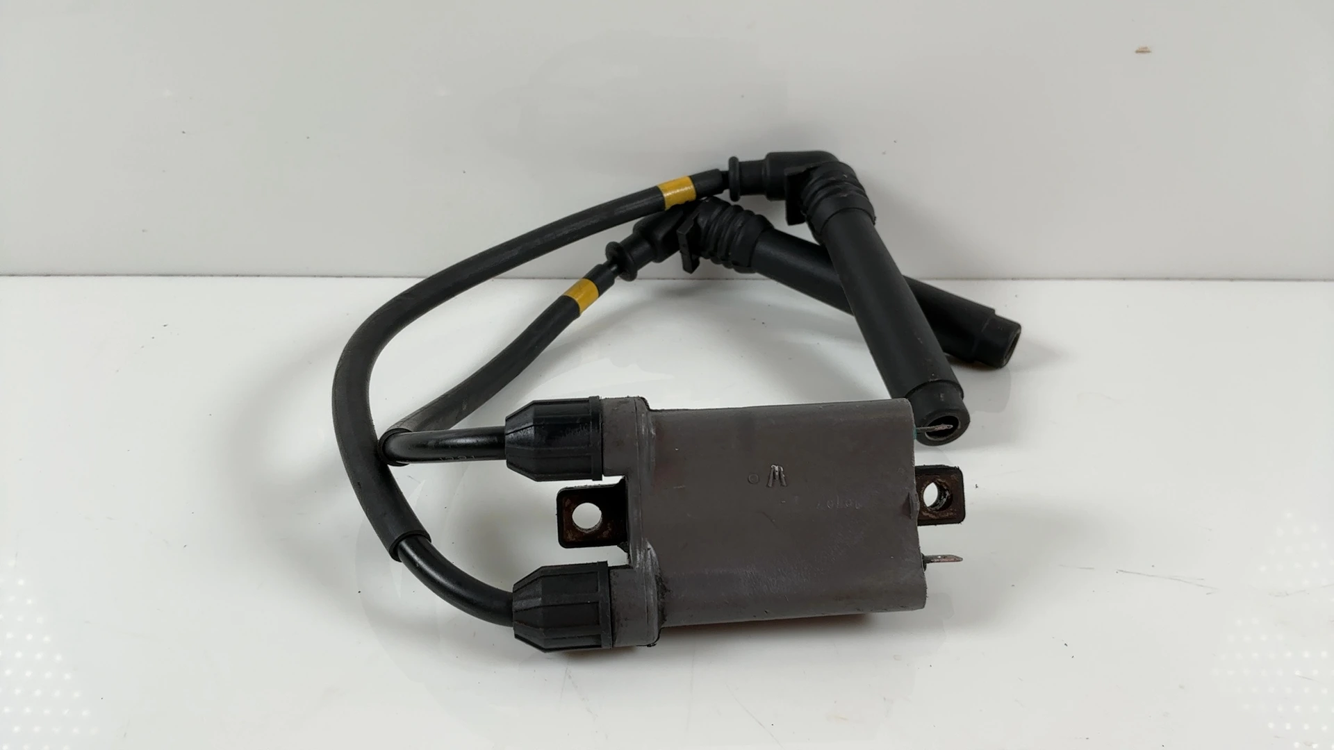 Kawasaki ZXR750 ZXR 750 ZX750H CC Ignition Coil 1989 1990 OEM 21121-1172 - Image 2