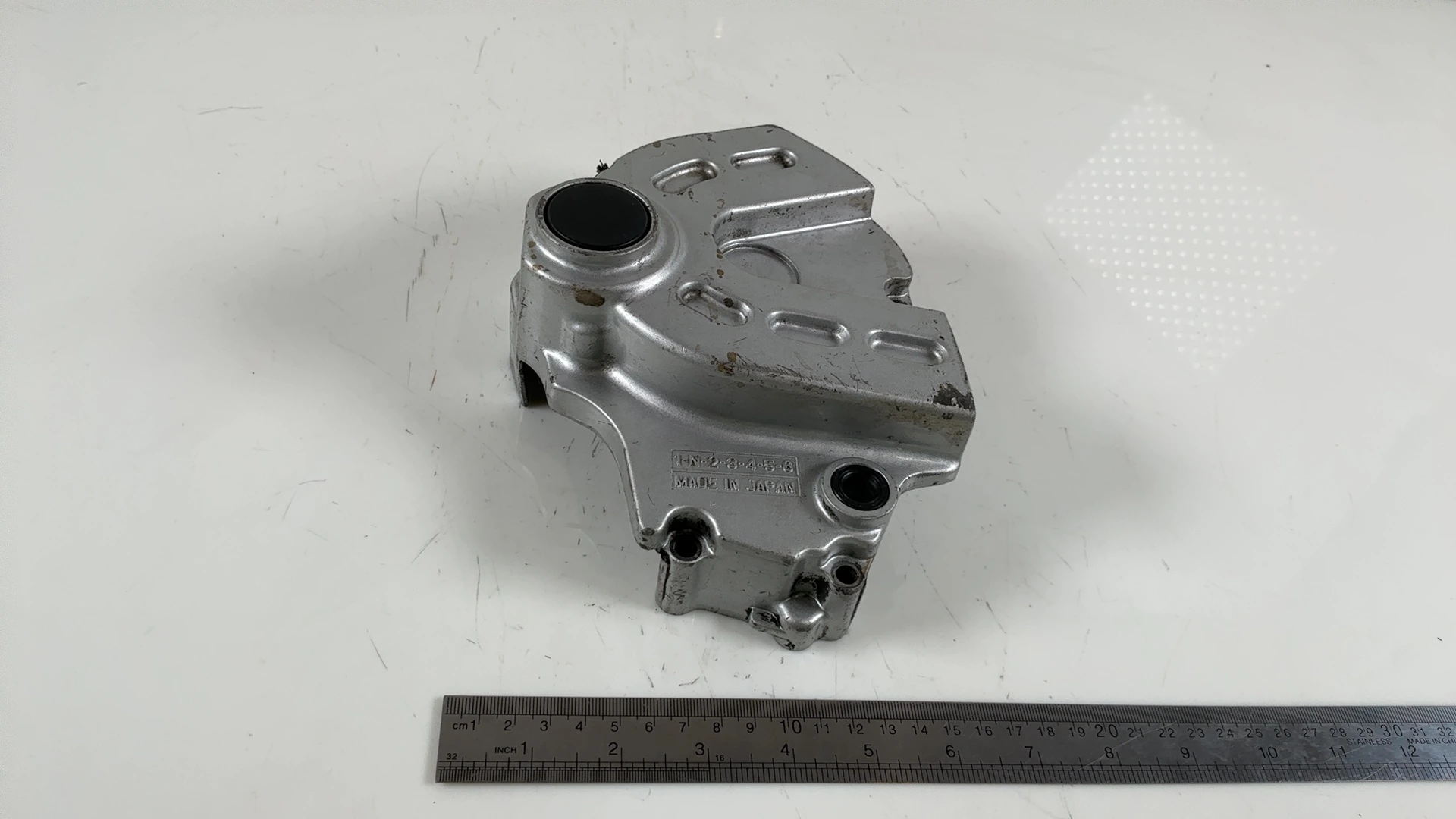 Yamaha FZR 600 3HE 600cc Front Sprocket Cover 1989-1995 OEM 2TK-15411-00-00 - Image 5