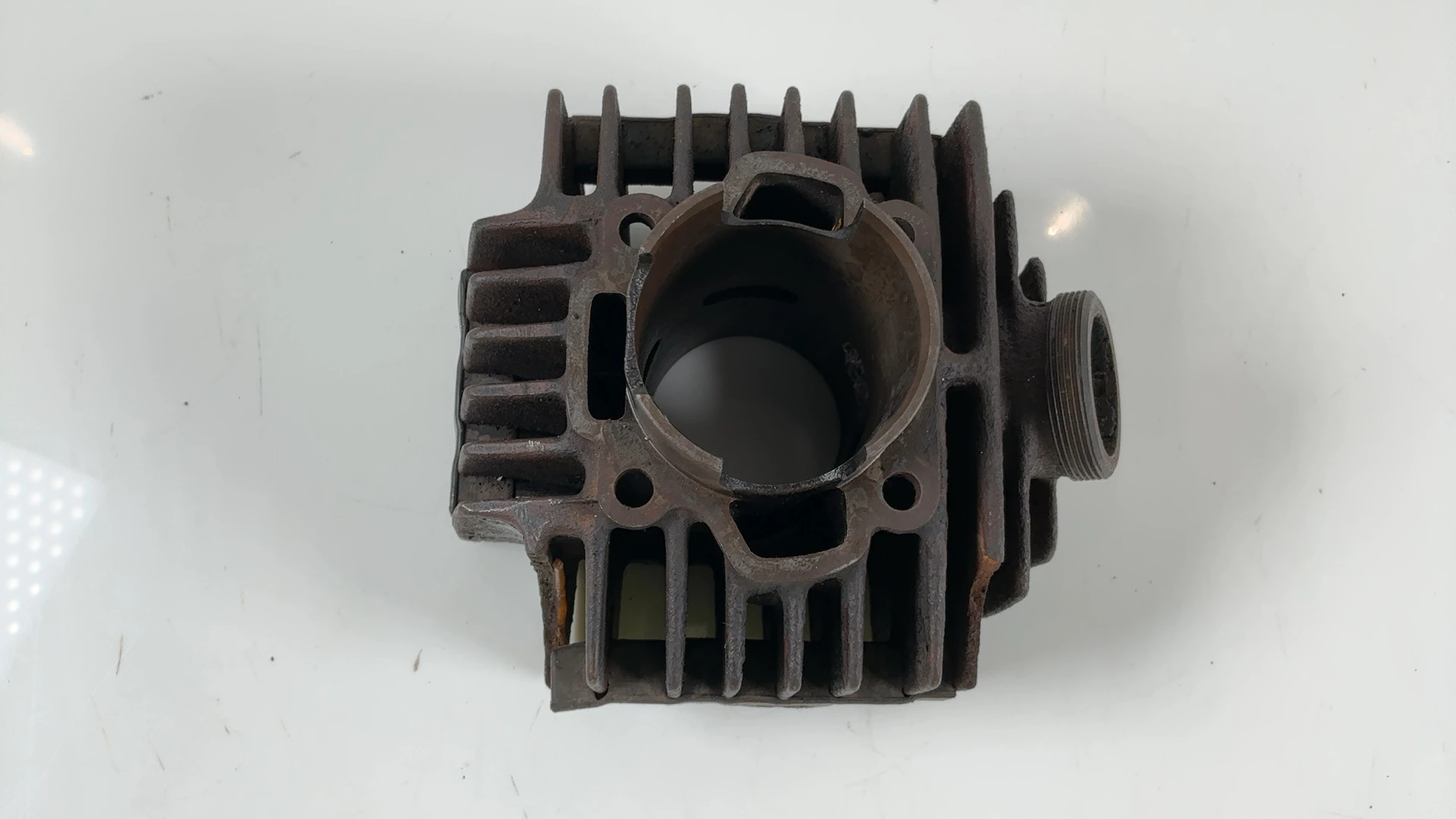 Yamaha YB100 DX100 100cc Cylinder Barrel 1978-1987 OEM 2R4-11311-00-00
