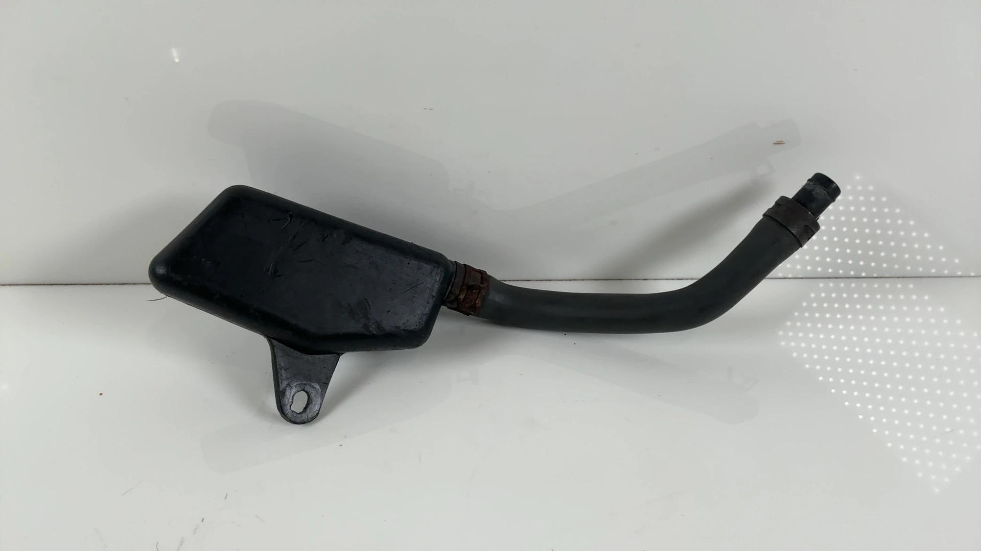 Yamaha RD125LC 10W 125cc Intake Boost Bottle 1982-1985 OEM 10W-13581-00 - Image 2