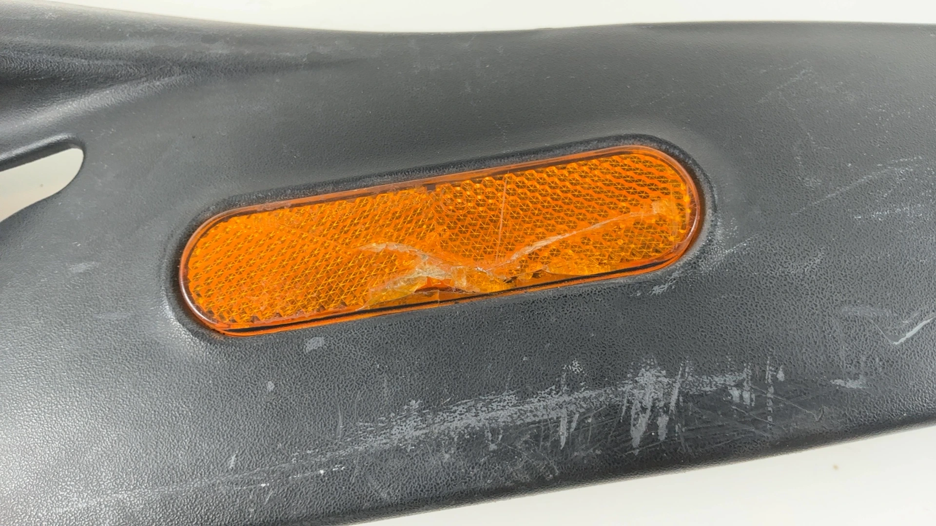 Vespa ET2 ET4 50 150 Left Lower Fairing Trim 1996-2005 OEM 297282 - Image 3