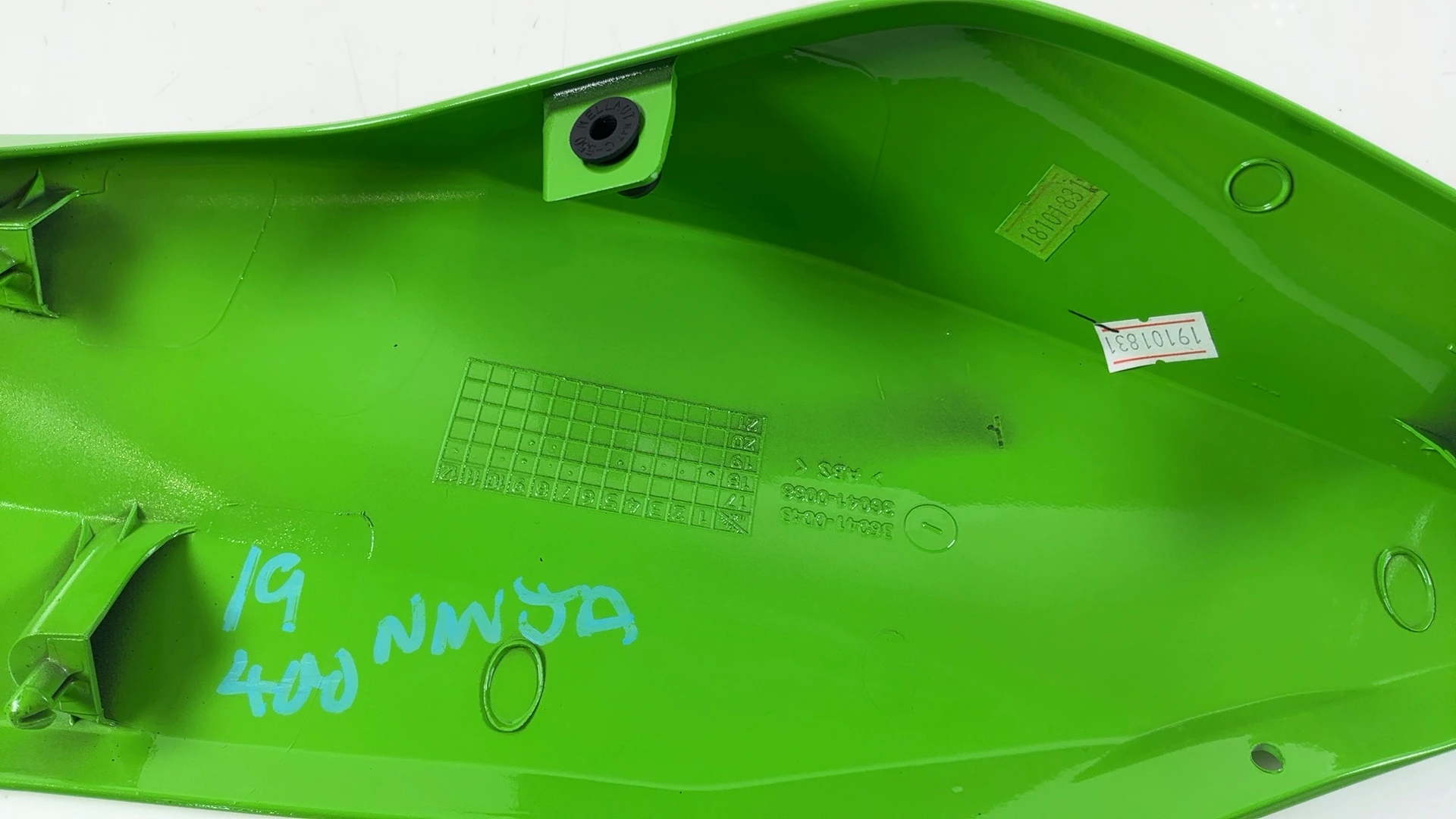 Kawasaki Ninja EX400 400cc Right Rear Tail Fairing Cowl 2018-2023 OEM 36041-0038 - Image 10
