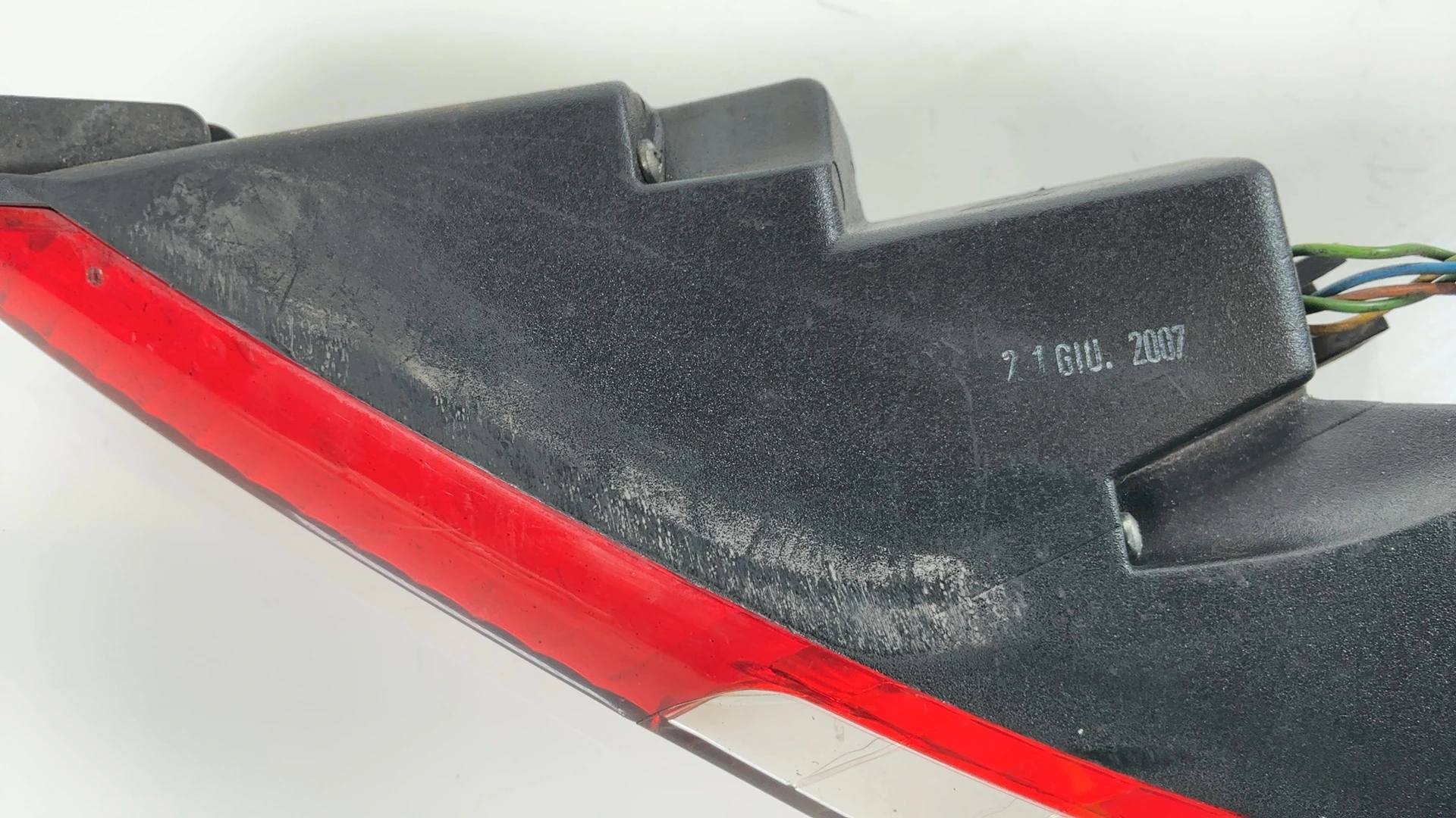 Peugeot Satelis 125 1st Gen Rear Left Tail Light 2006-2012 OEM 766943 - Image 7