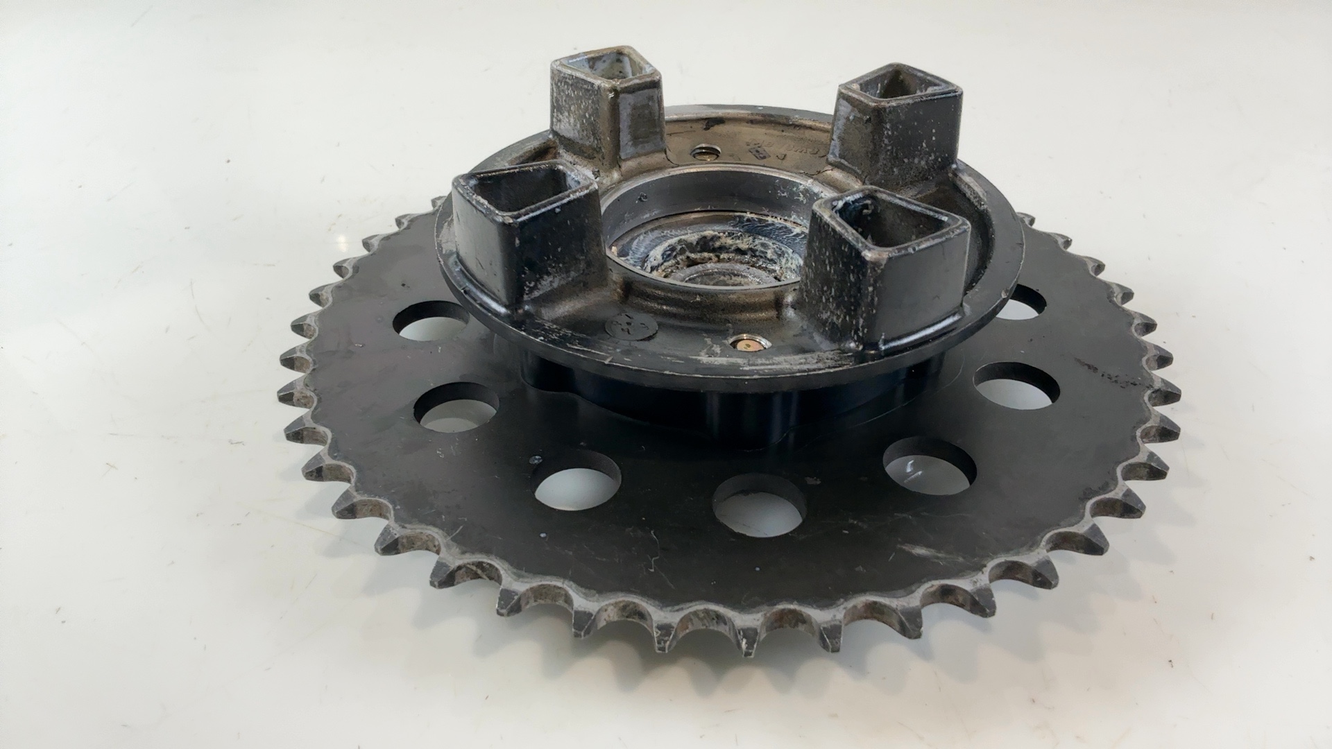 Kawasaki Ninja ZX-9R ZX900B 900cc Rear Sprocket Hub Carrier 1994 OEM 42033-1188 - Image 6