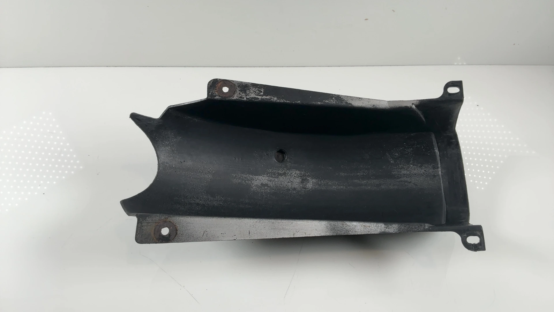 Yamaha TZR 125 2RH 125cc Rear Fender Mud Guard 1987-1992 OEM 2RH-21629-00 - Image 4