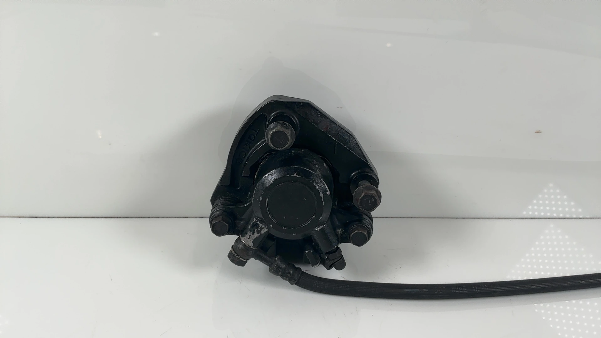 Kawasaki KZ1000 LTD A4 1000CC Front Left Brake Caliper 1979-1981 OEM 43041-1024