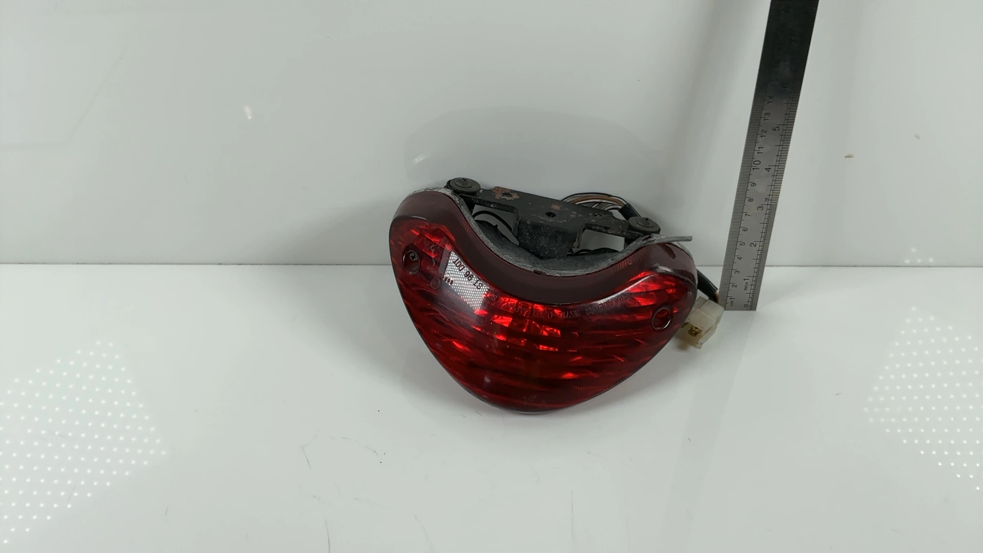 Suzuki SV650 SV650S 650 Tail Light 1999-2002 OEM 35710-02F00 - Image 8