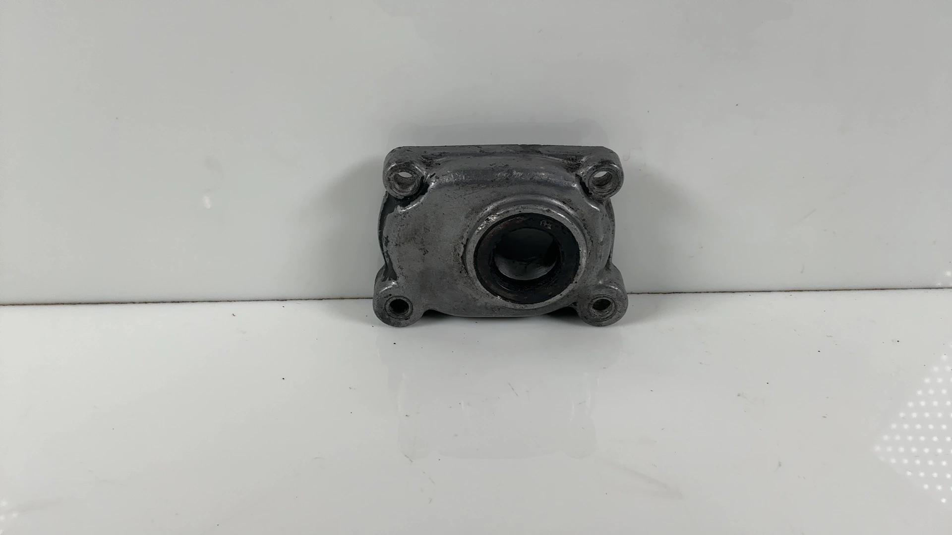 Kawasaki KZ900 KZ 900 903cc Kick Starter Shaft Cover 1975 1976 OEM 14032-075-2H - Image 1