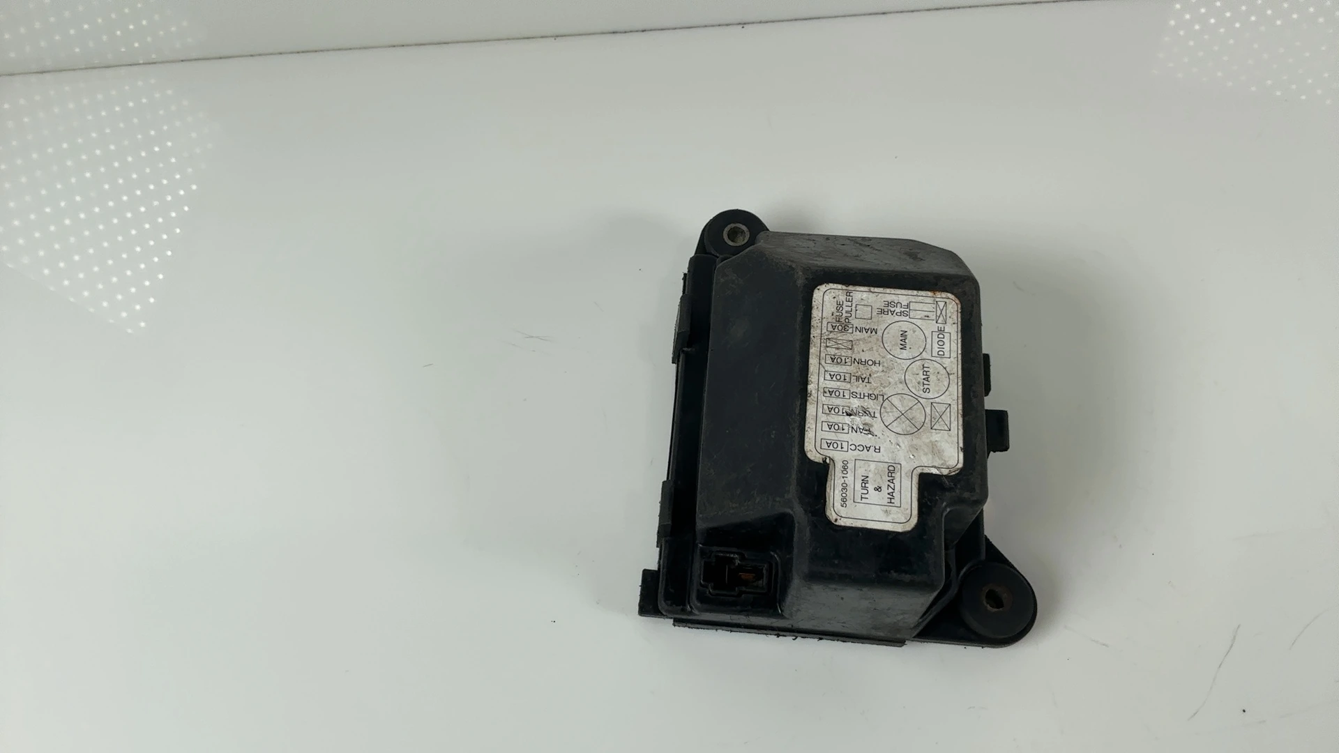 Kawasaki KZ1000 J3 1000 Fuse Junction Relay Box 1983 OEM 59416-1056 - Image 5