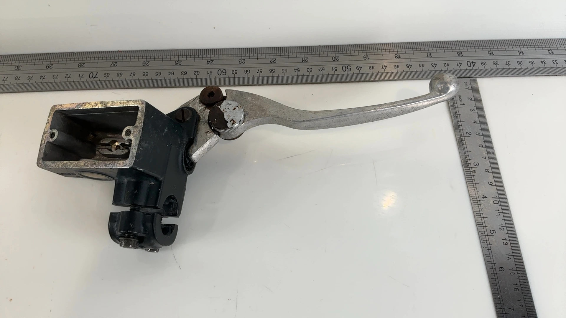 Nissin Suzuki Bandit GSF600 Front Brake Master Cylinder 1996-2000 59600-20C30 - Image 3
