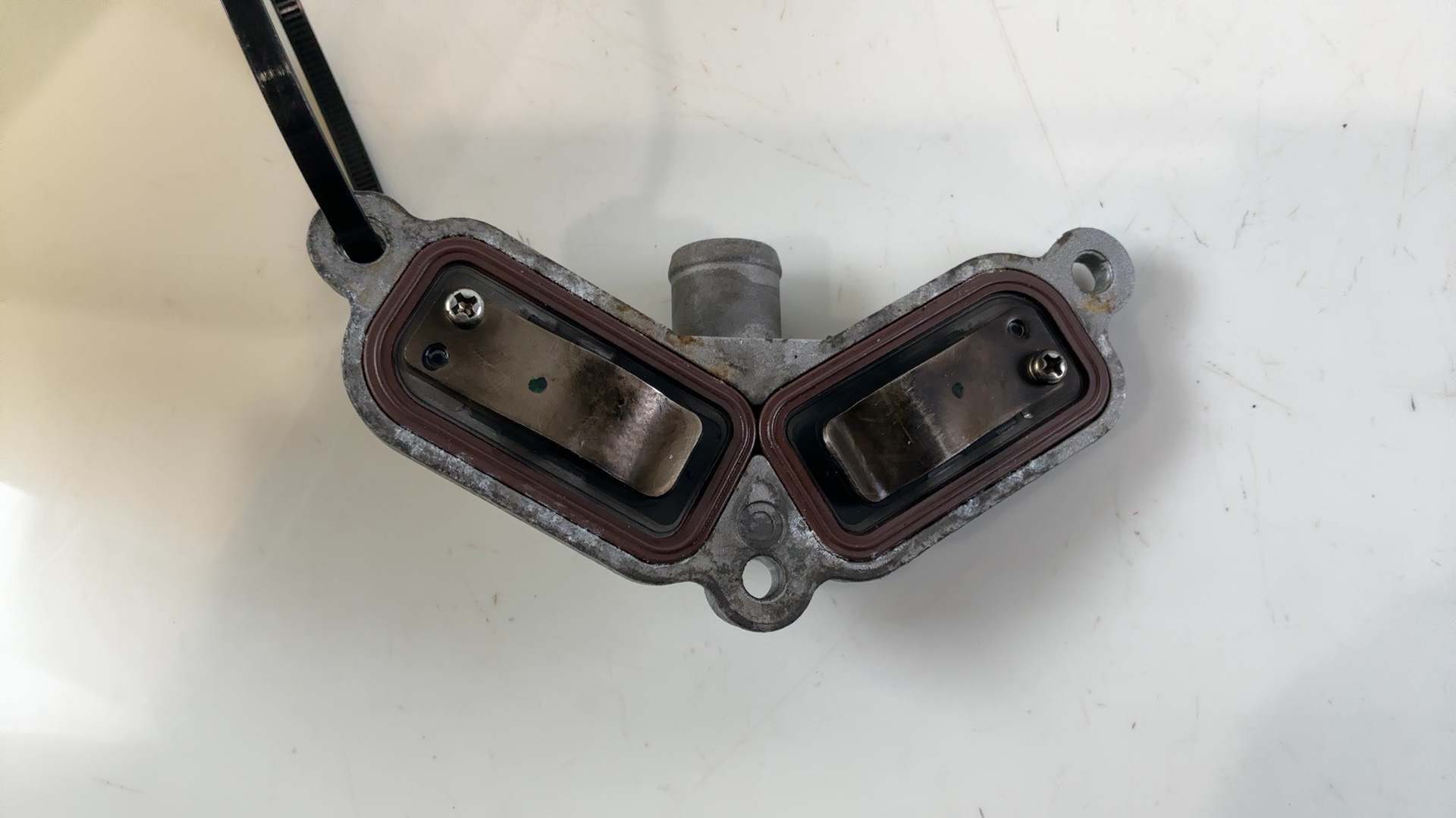 Aprilia Tuono V4 RSV4 1100 Reed Valve Breather Cover 2009-2026 OEM 857044 - Image 5