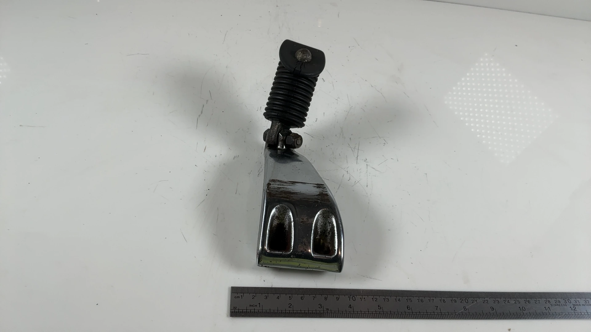 Harley Dyna FXD 1584 Mid Control Left Foot Peg Bracket 1991-2017 OEM 50639-90A - Image 5