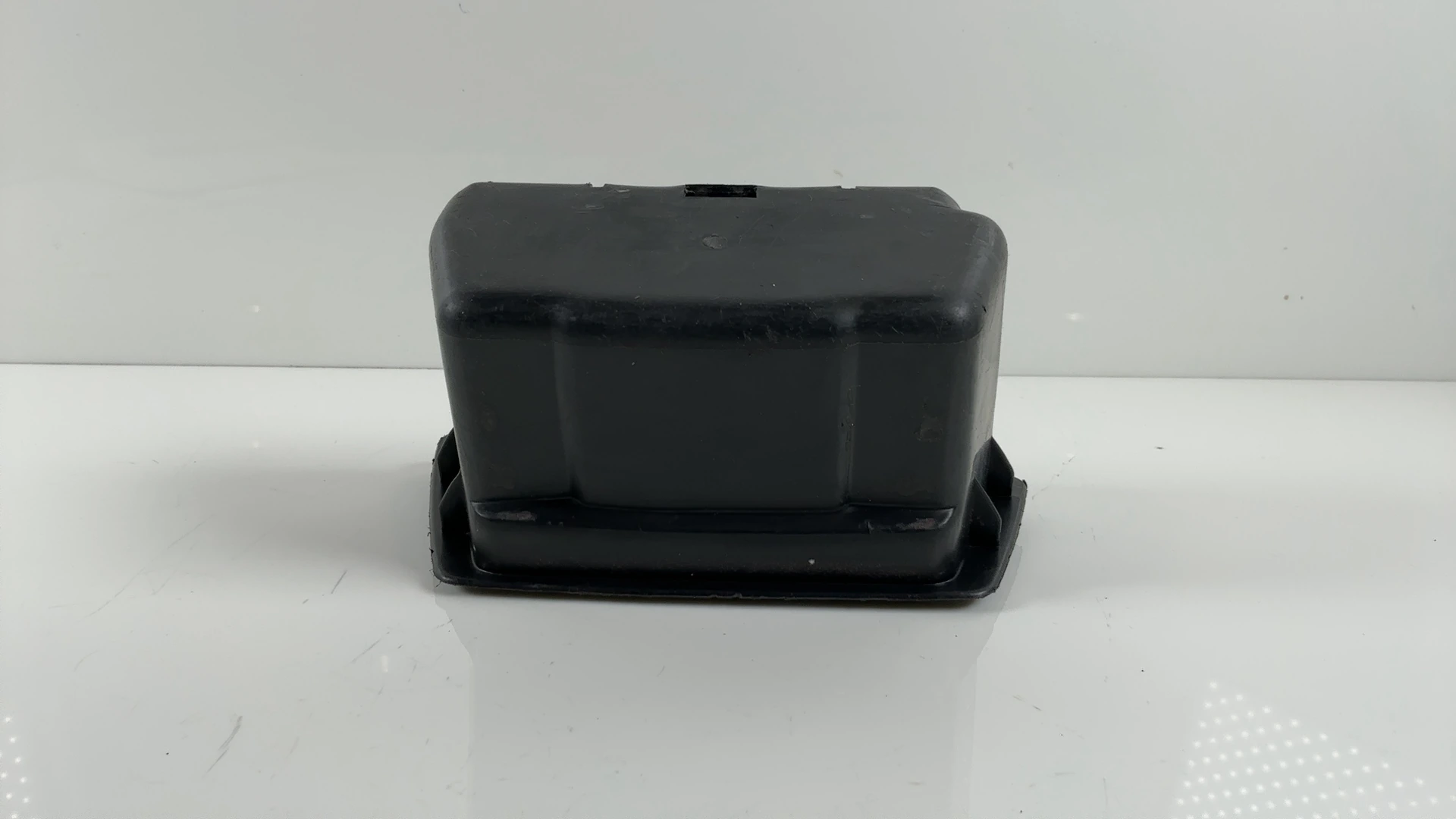 Yamaha Vision XZ550R 550cc Rear Tool Box Storage Tray 1982 1983 11H-2160E-00-00