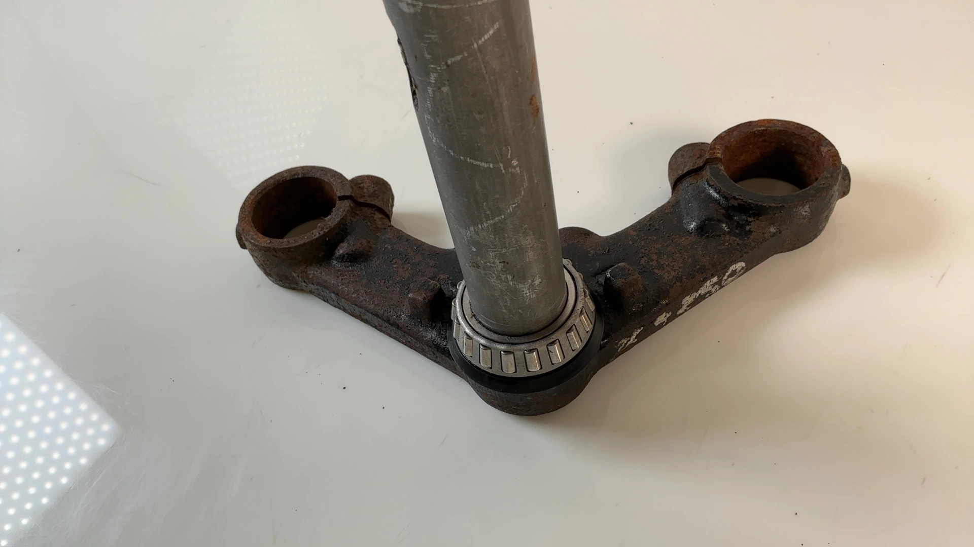 Yamaha XS400 XS360 XS250 Lower Fork Bridge Clamp 1976-1982 OEM 1L9-23340-00-90 - Image 5