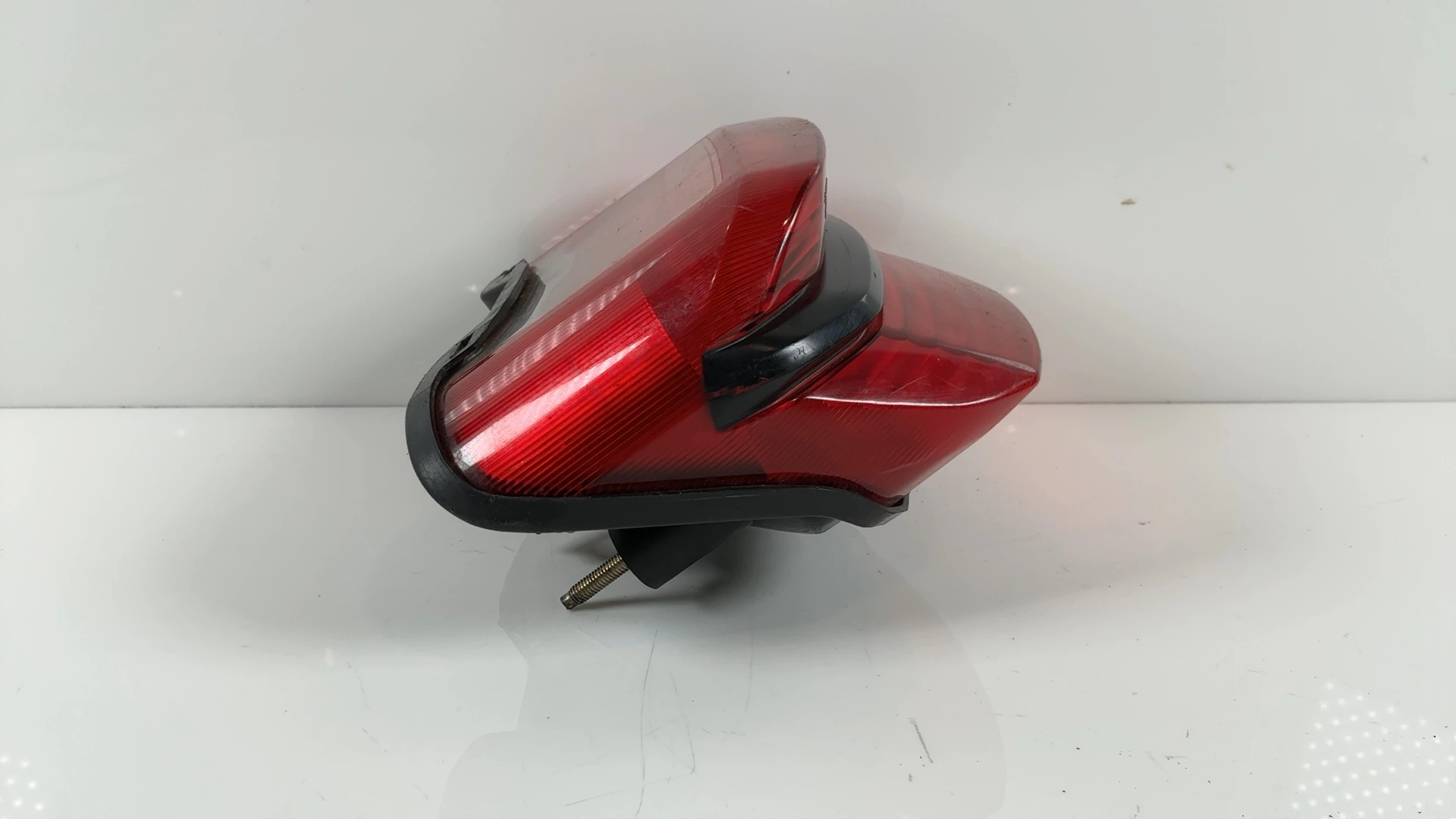 YAMAHA XJR1300 RP01 1300CC Rear Brake Light 1999-2001 OEM 5EA-84710-10 - Image 6