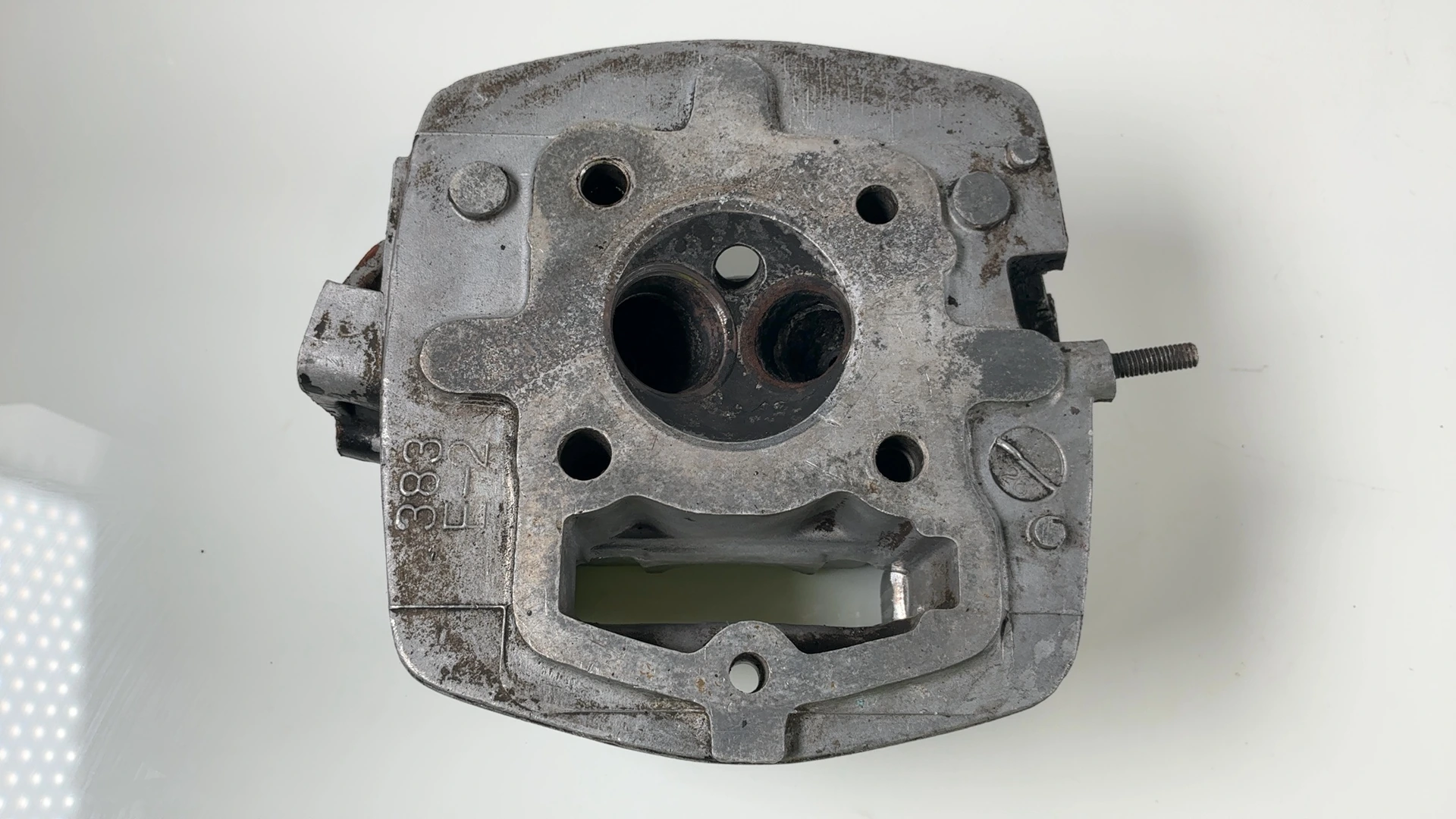 Honda CB125S CB125 125cc Cylinder Head 1976-1985 OEM 12200-383-000 - Image 2