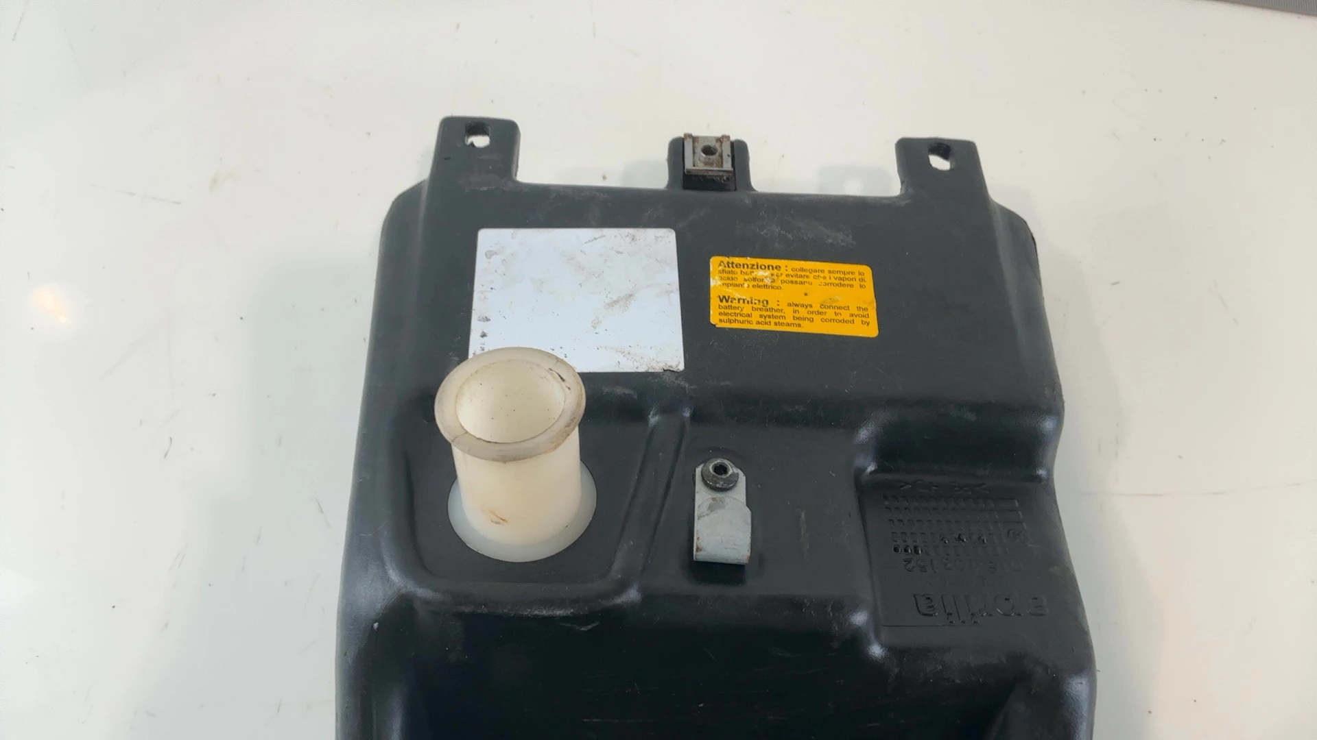Aprilia RS 50 RS50 50cc Two Stroke Oil Tank 1999-2005 OEM AP8239468 - Image 5