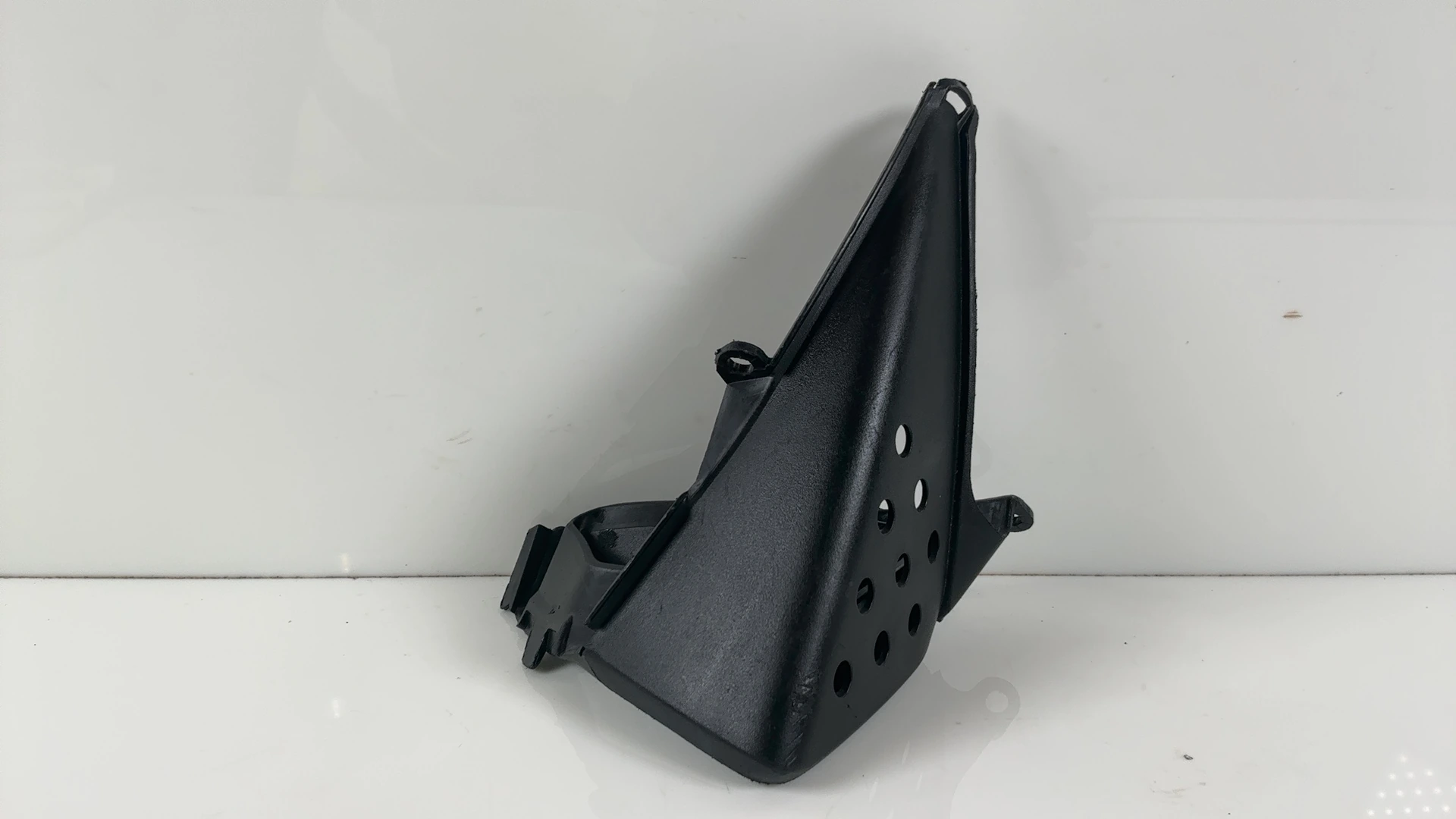 Honda CBR600RR PC37 600cc Left Upper Cowl Air Intake Cover 2003-04 64240-MEE-000 - Image 1