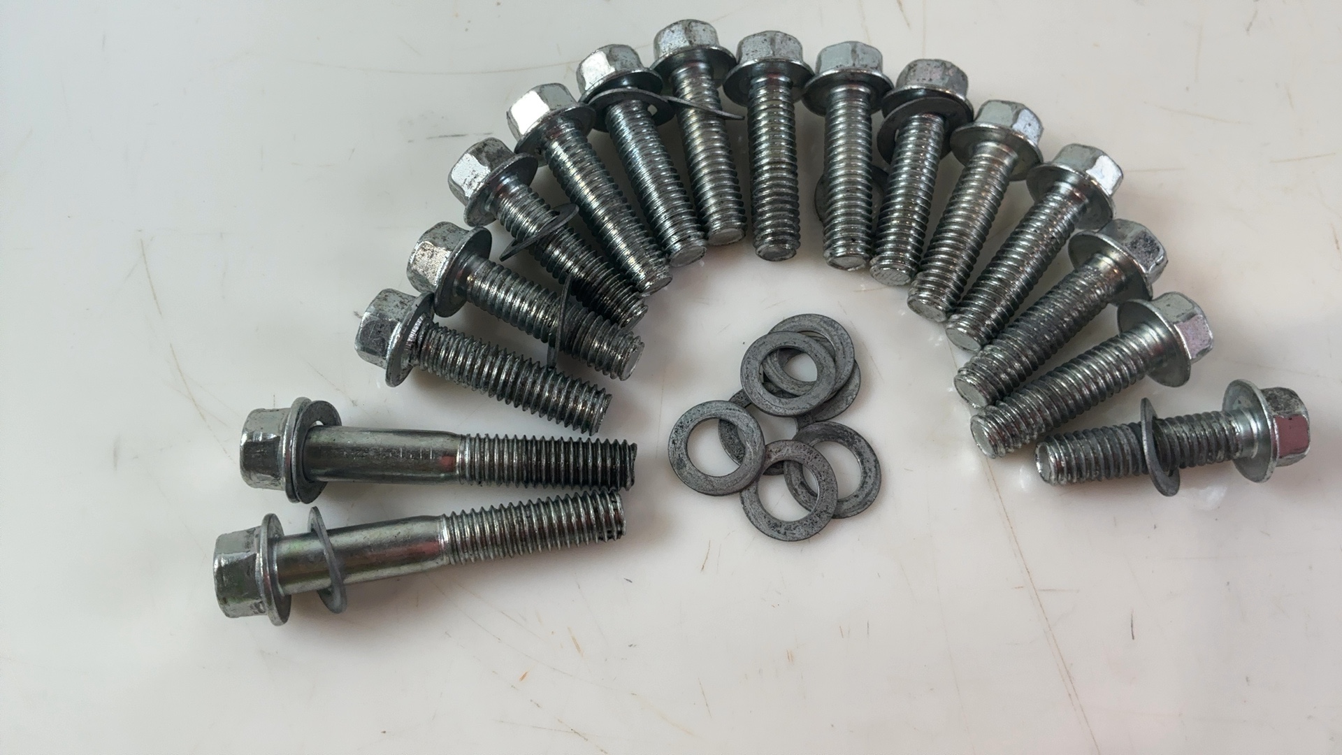 Aprilia RSV4 Tuono V4 1100 Clutch Cover Bolt Kit 2025 2026 OEM 857429