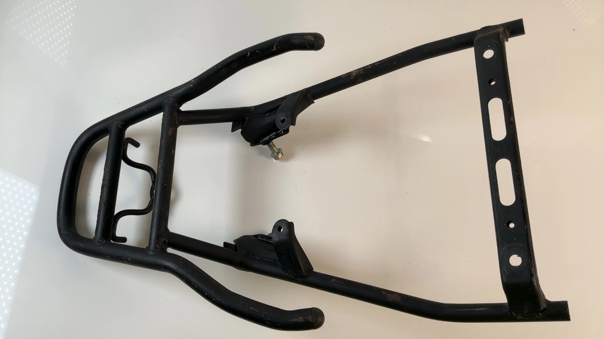 Honda Lead SCV100 JF11 100cc Rear Luggage Carrier Rack 2003-07 OEM 81200-KRP-980