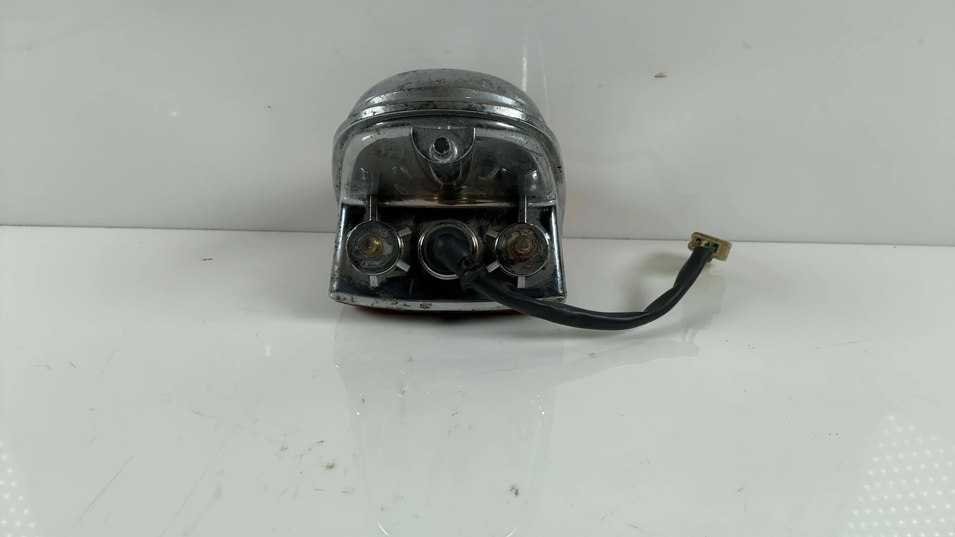 Honda Shadow VT750 750cc Rear Brake Tail Light 1998-2003 OEM 33701-MBA-671 - Image 2