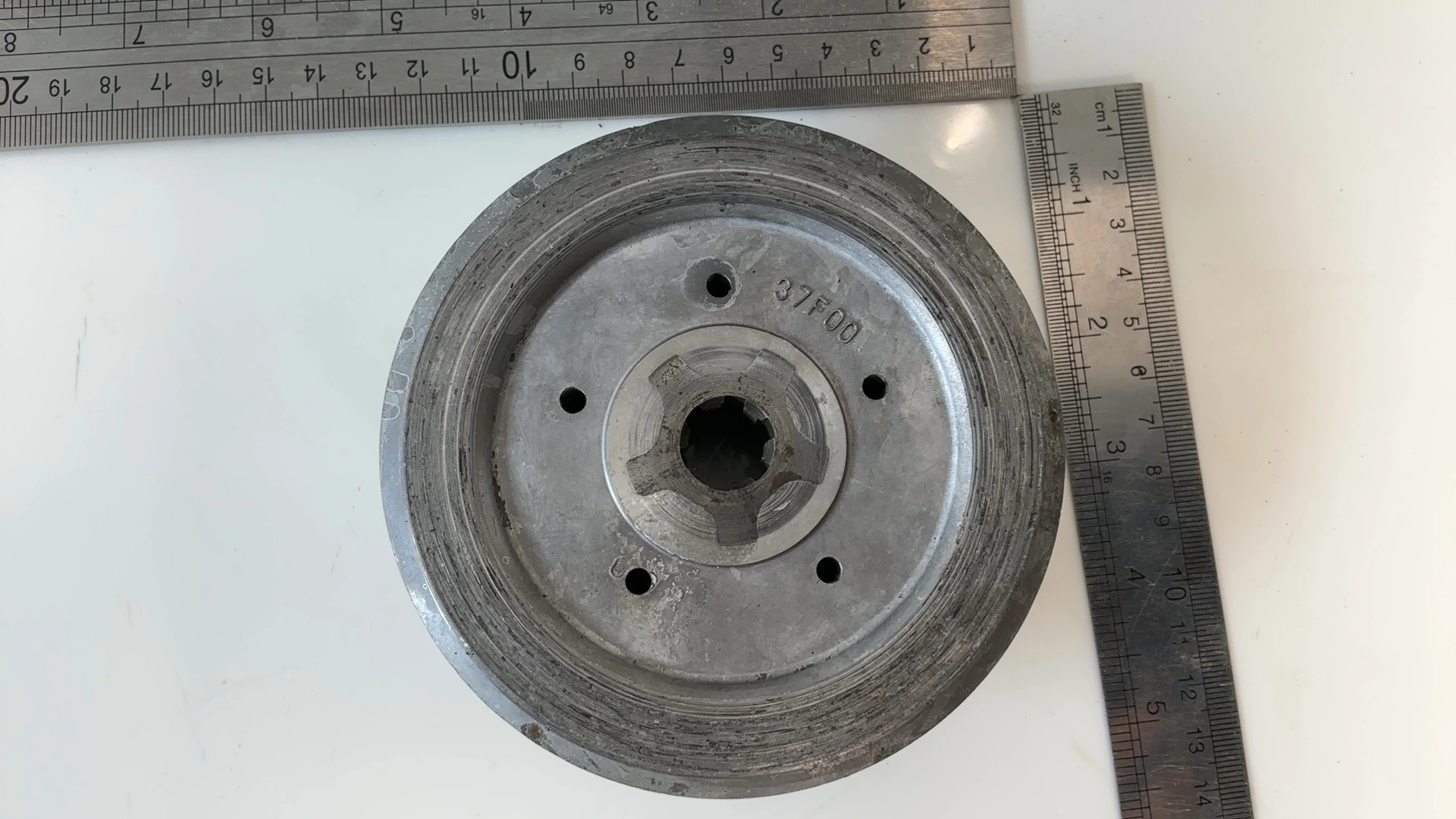 Yamaha YZ80 YZ 80 80cc Clutch Boss Inner Hub 1993-2001 OEM 37F-16371-01-00 - Image 3