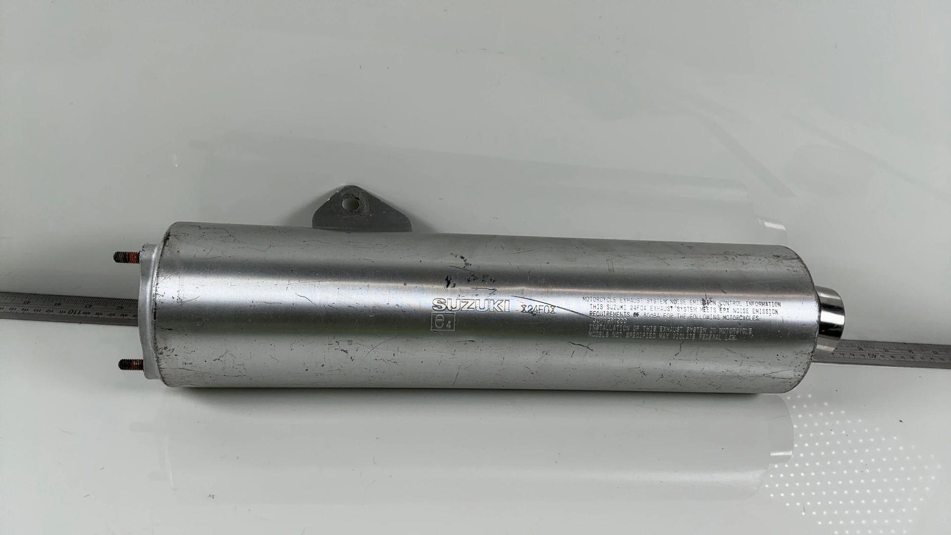 Suzuki Hayabusa GSX1300R 1300 Left Exhaust Muffler 1999-2007 OEM 14320-24F00-H01