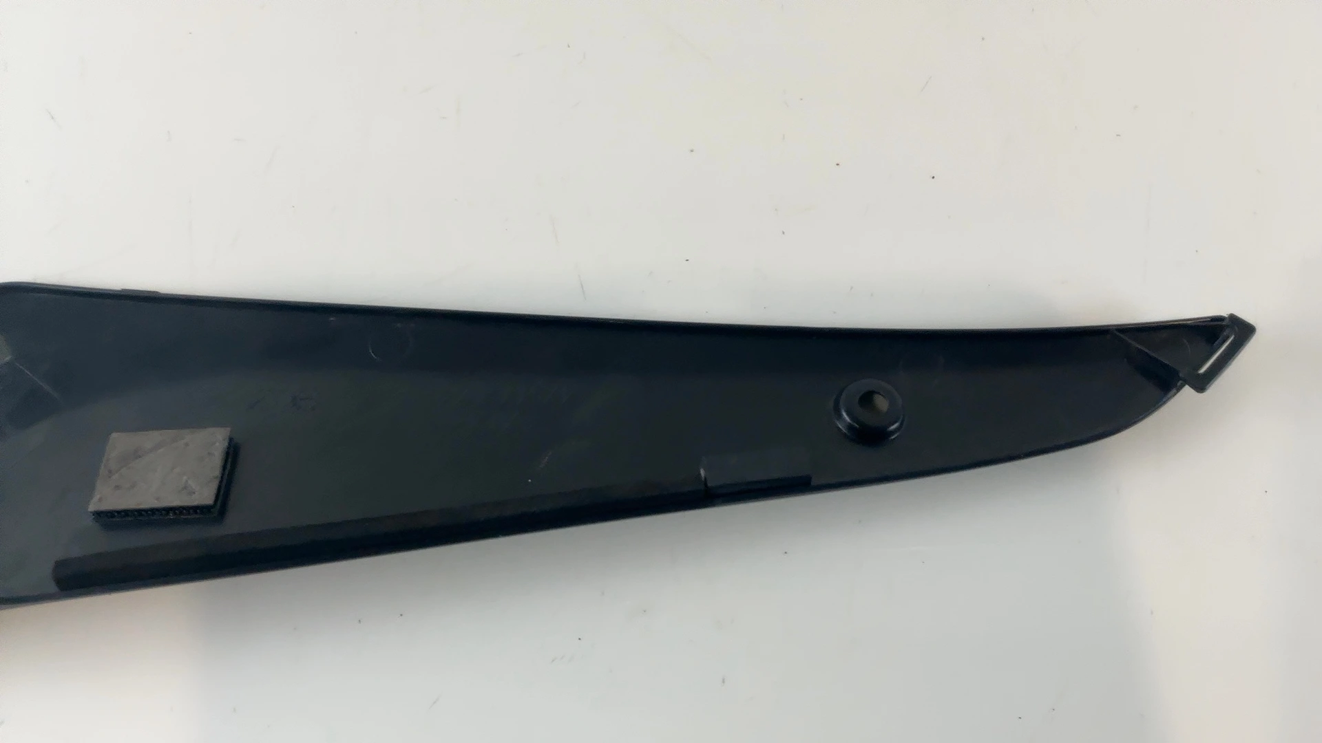 Suzuki GSXR1000 GSX-R1000 1000cc Right Tank Side Cover 2017-2024 OEM 47511-17K00 - Image 7