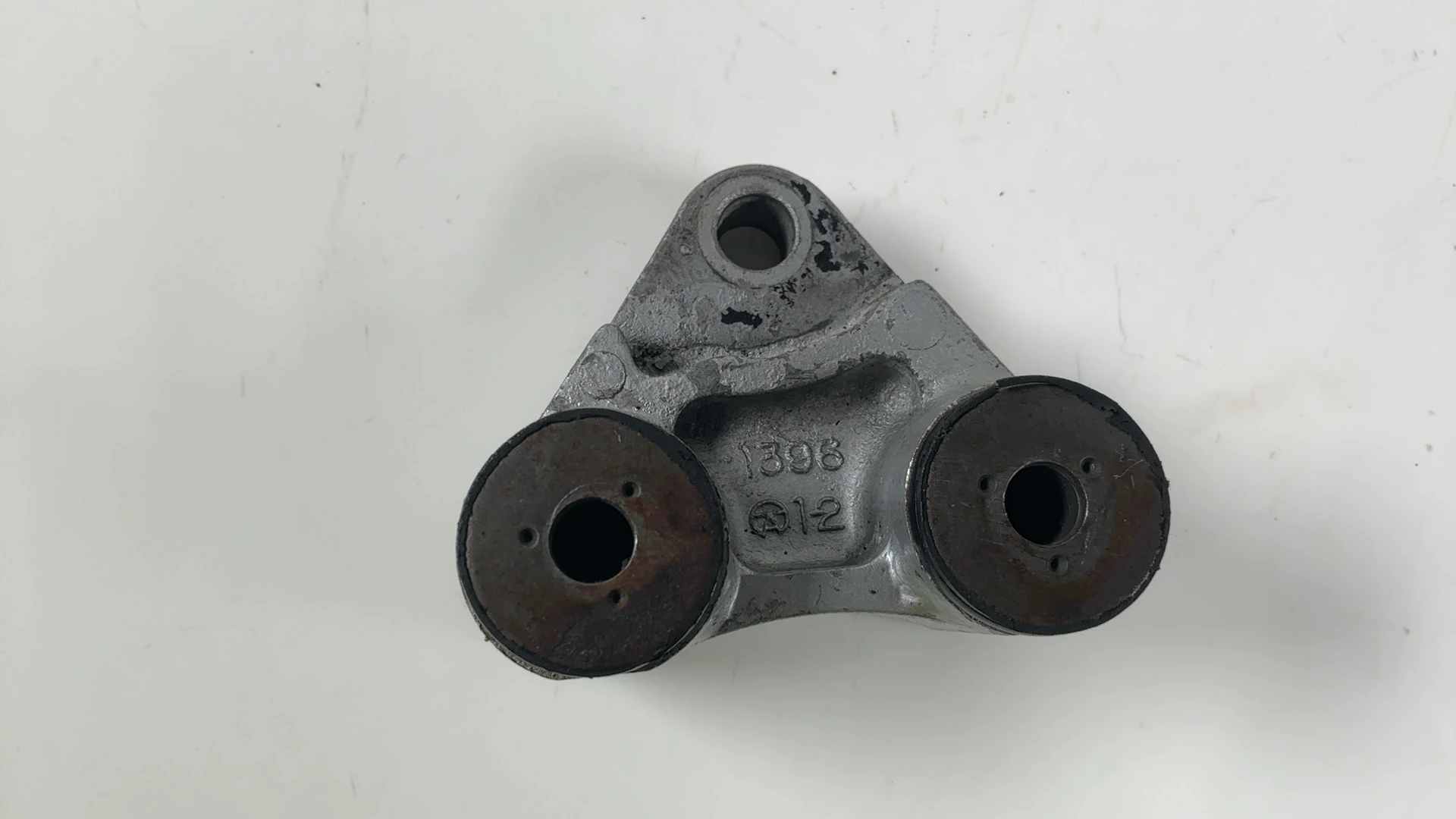 Kawasaki Ninja 1000R ZX1000A Front Left Engine Mount Bracket 1986-87 32029-1396 - Image 6